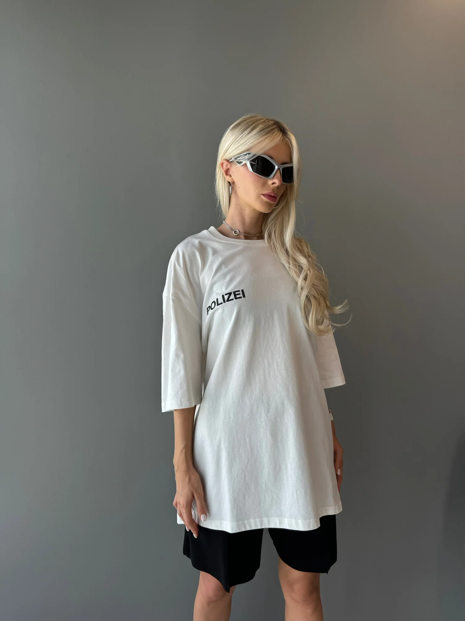 Oversize Polizei T-shirt - Ecru - Image 4