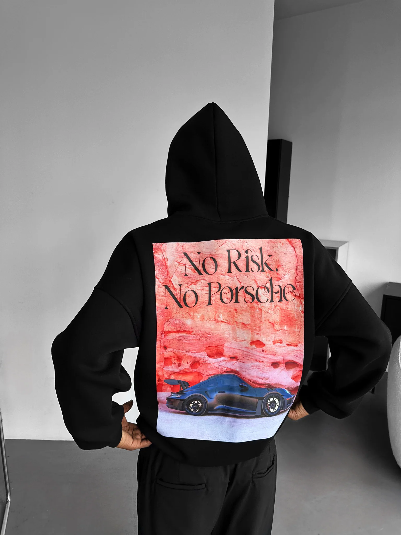 Oversize Porsche Hoodie - Black - Image 5
