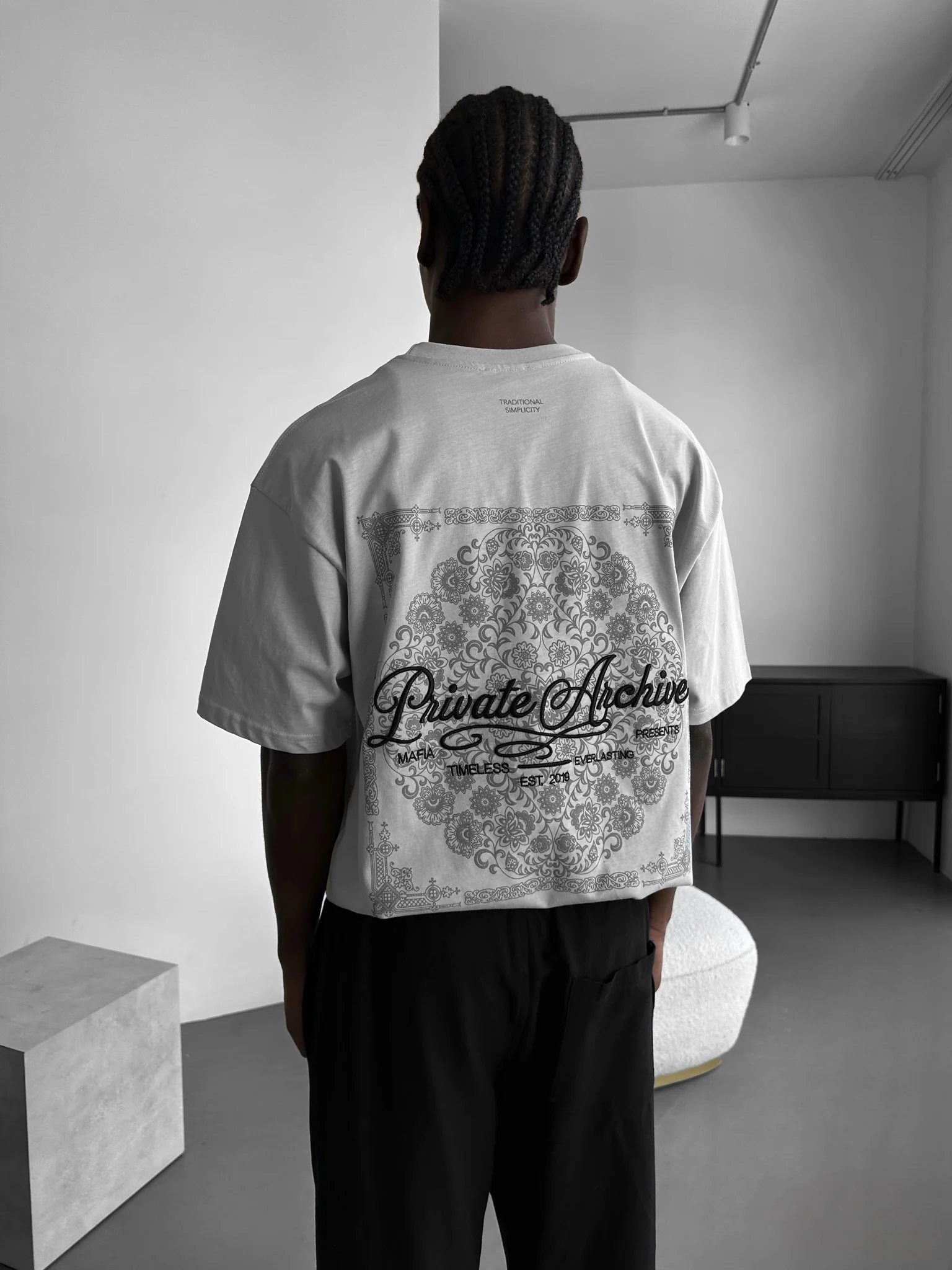 Oversize Private Archive T-Shirt - Grey - Image 5