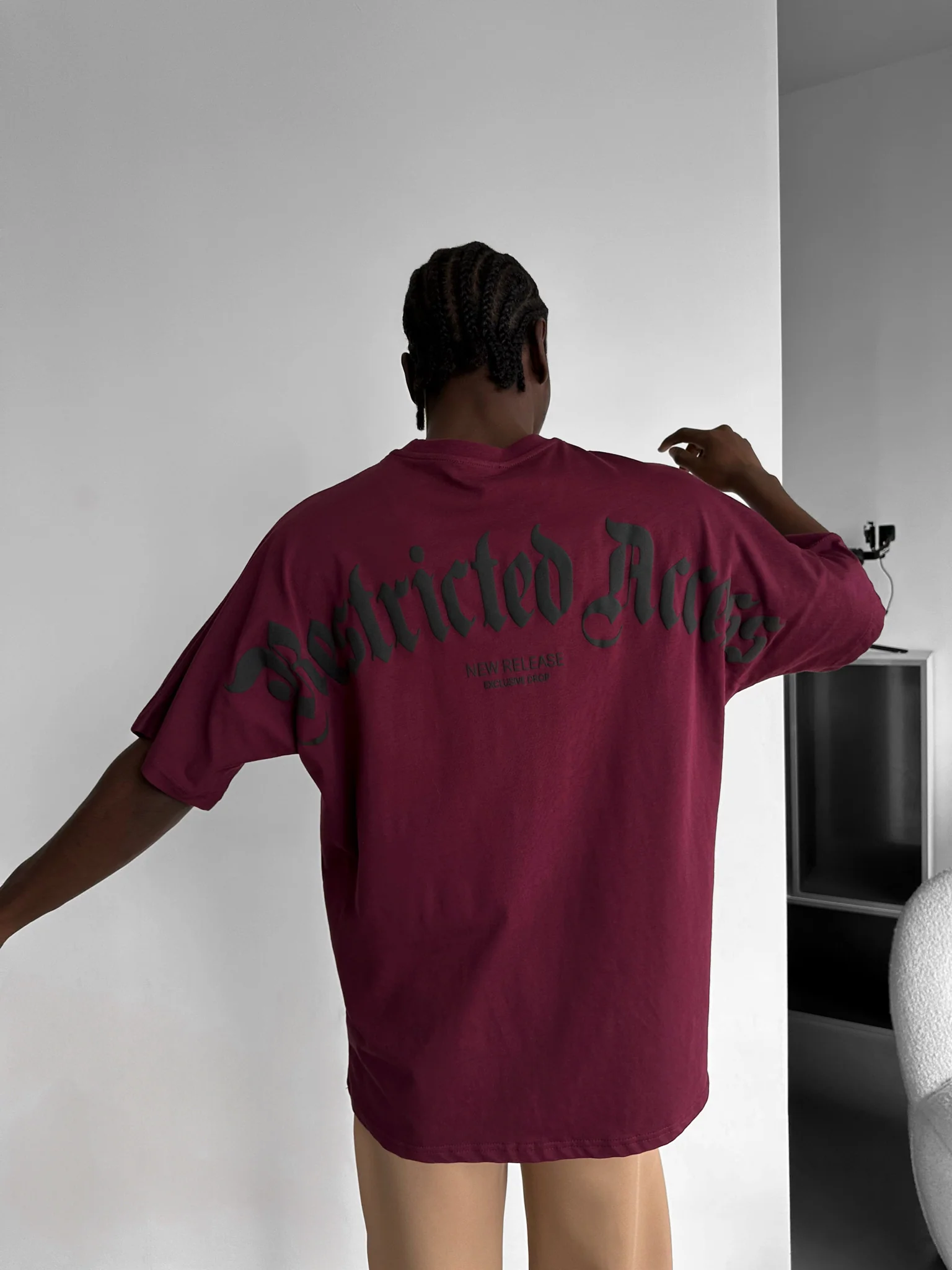 Oversize 'Restricted Access' T-Shirt - Port Royale - Image 2