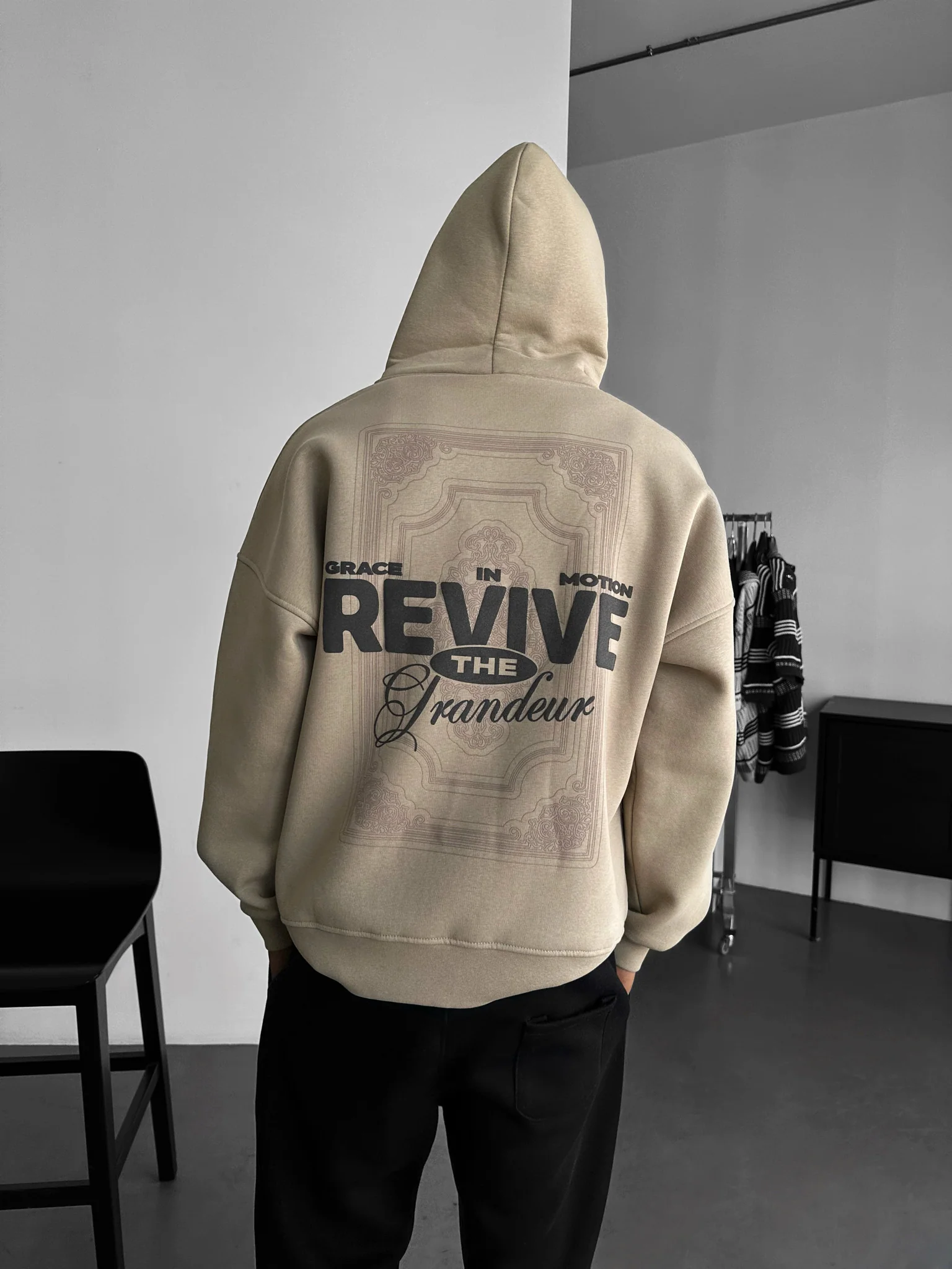 Oversize Revive Hoodie - Simply Taupe - Image 4