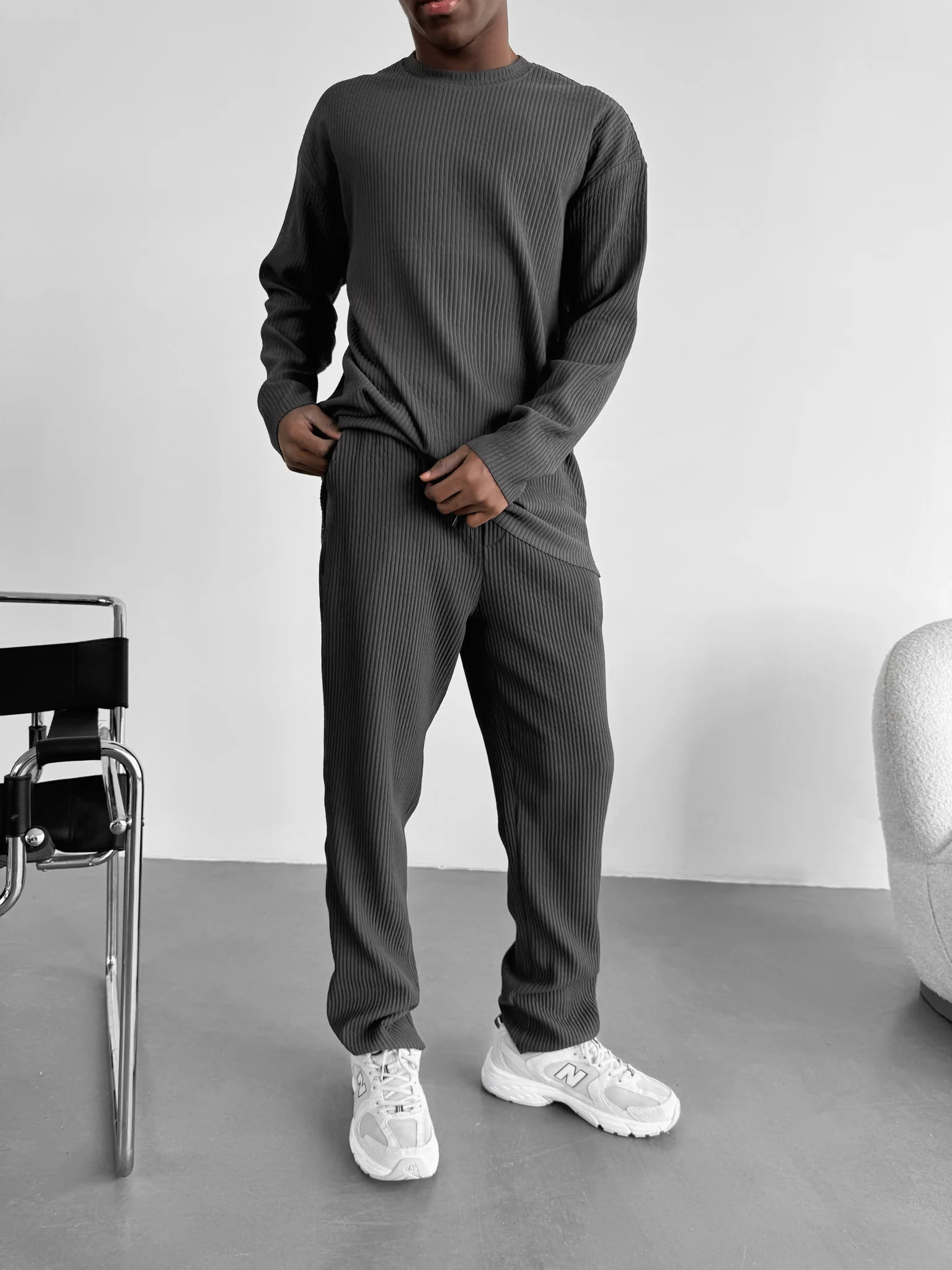 Oversize Ribbed Long Arm T-shirt - Anthracite - Image 3