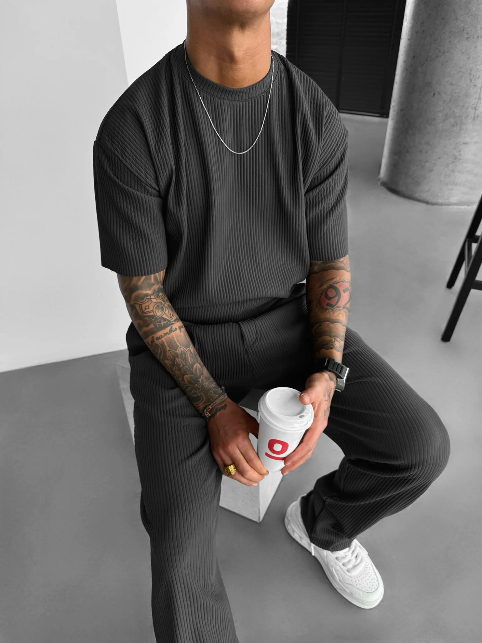 Oversize Ribbed T-Shirt - Anthracite - Image 3