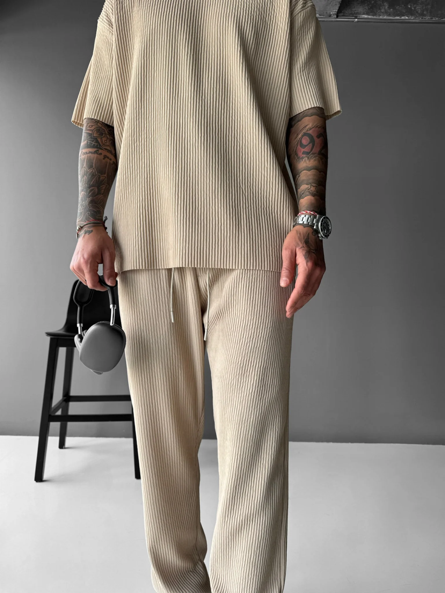 Oversize Ribbed T-Shirt - Beige - Image 3