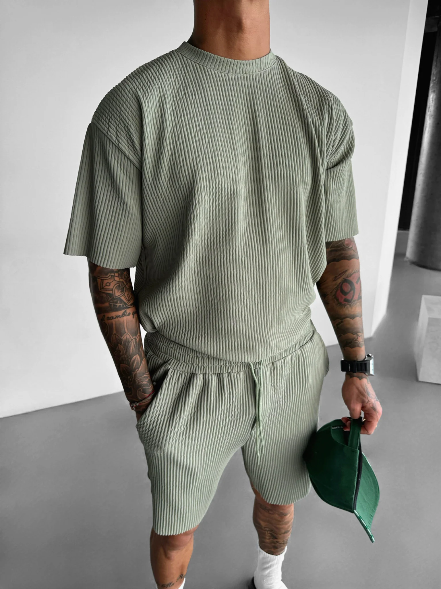 Oversize Ribbed T-Shirt - Green - Image 3