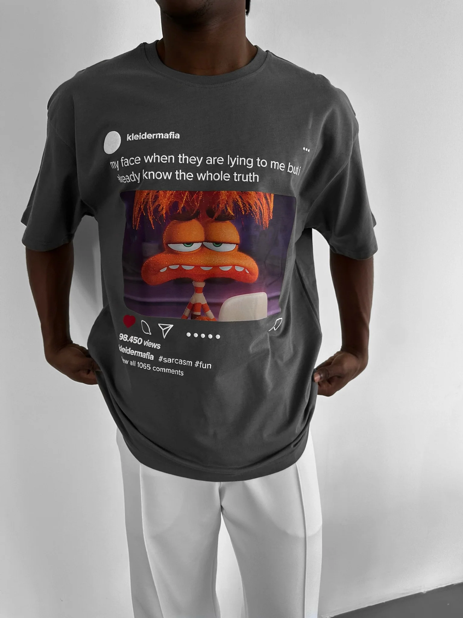 Oversize Sarcasm Post T-Shirt - Anthracite - Image 2