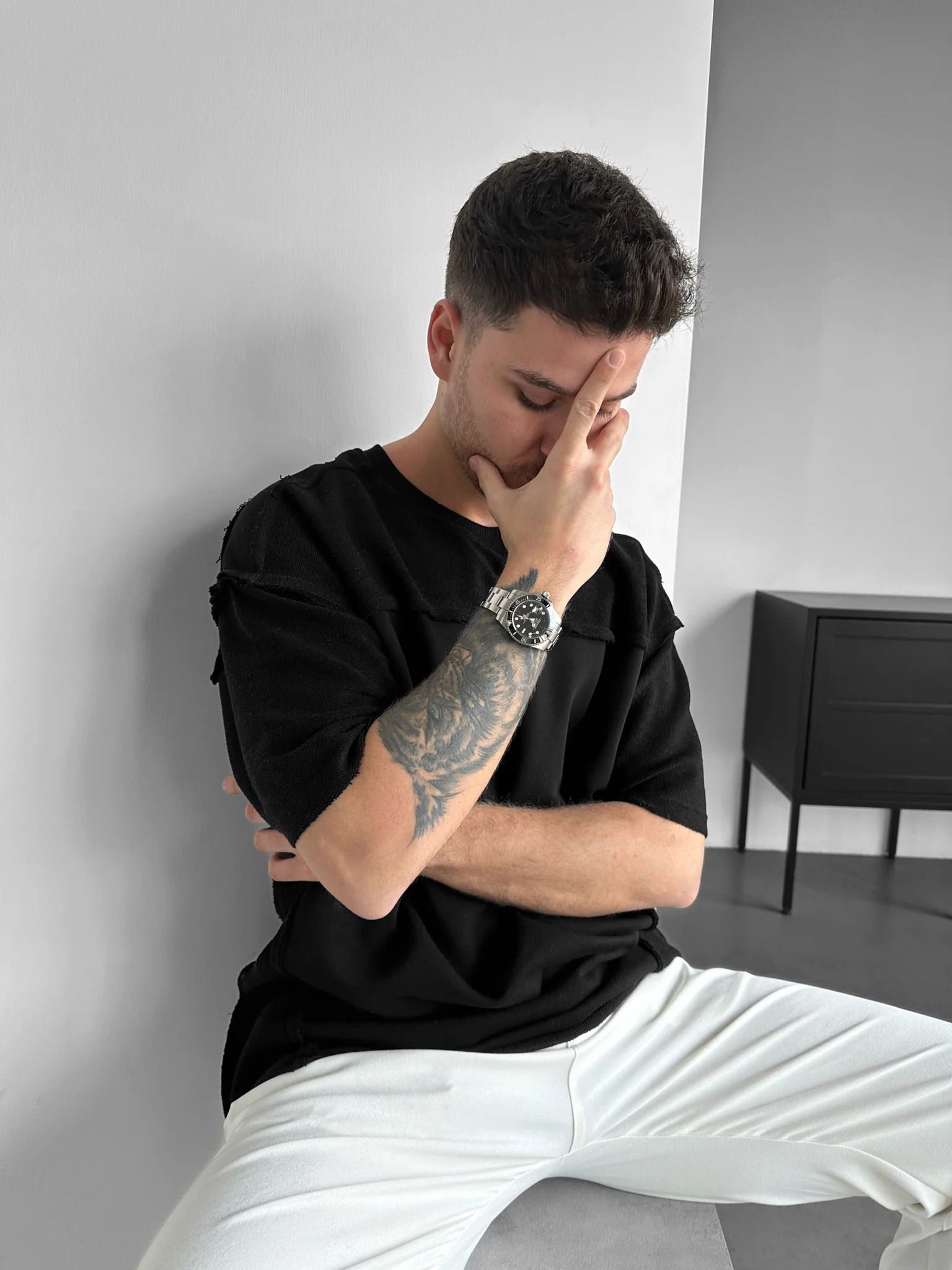 Oversize Seam Detail T-shirt - Black - Image 2