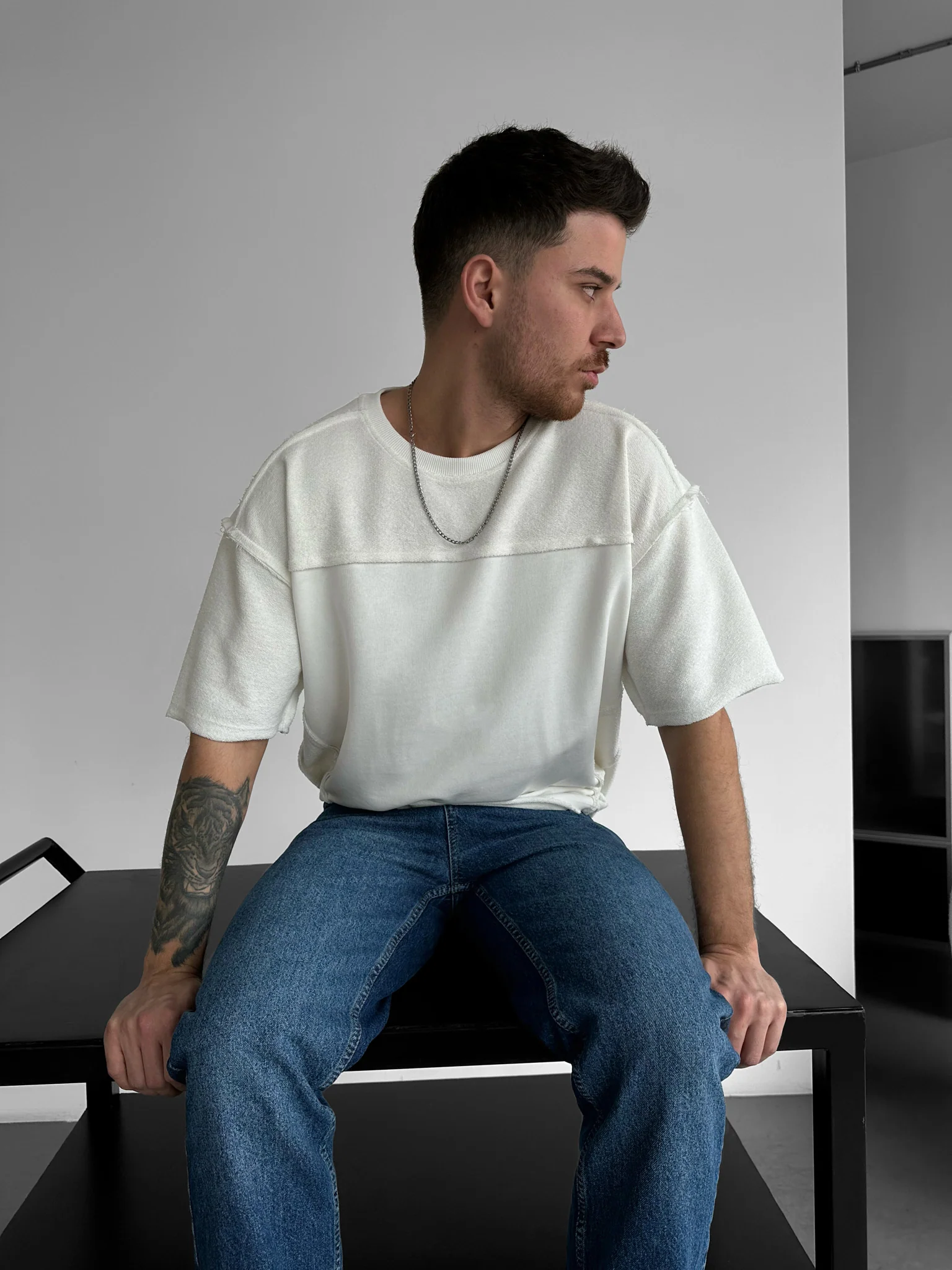 Oversize Seam Detail T-shirt - White - Image 2