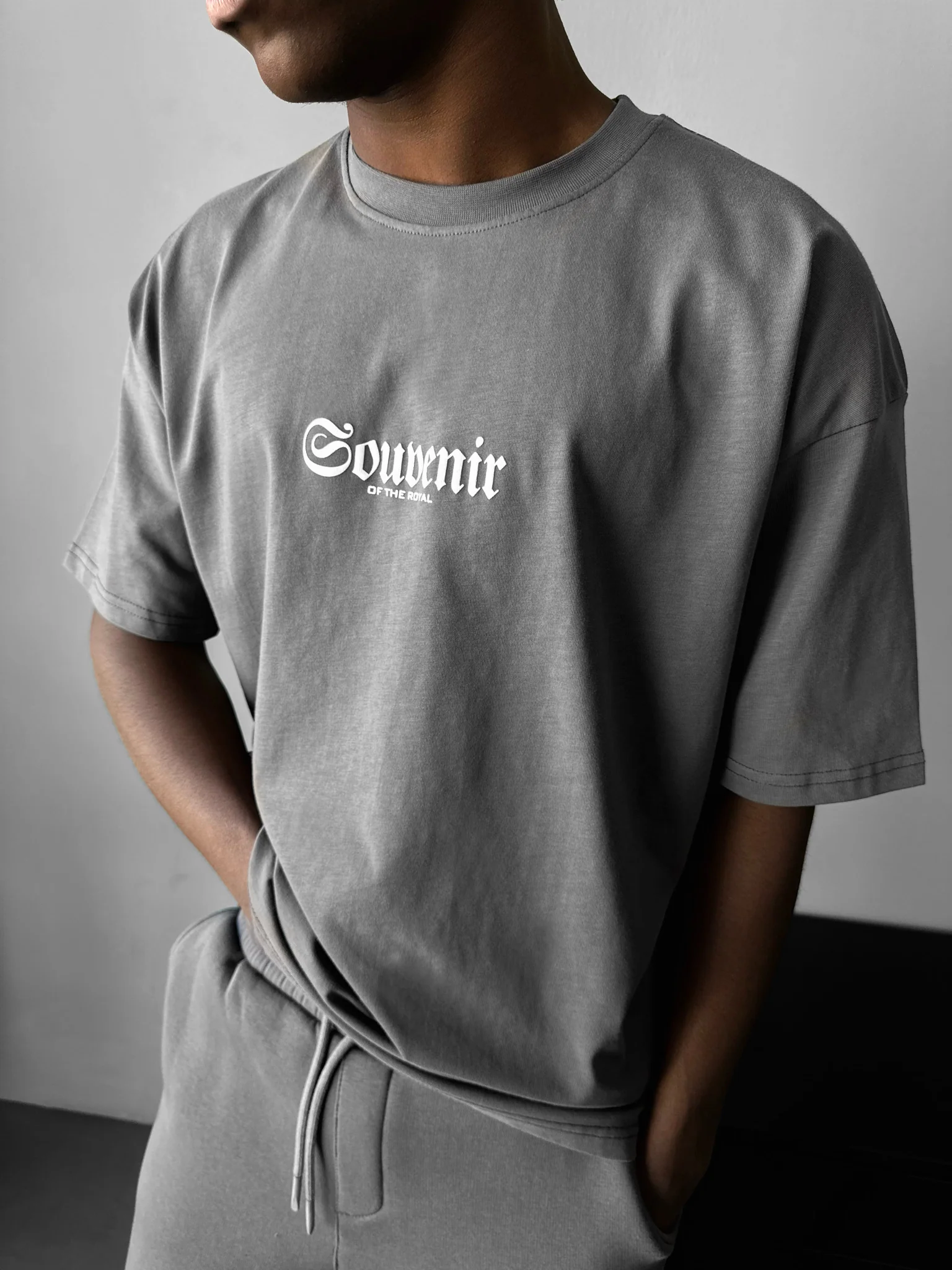 Oversize Souvenir T-Shirt - Anthracite - Image 3