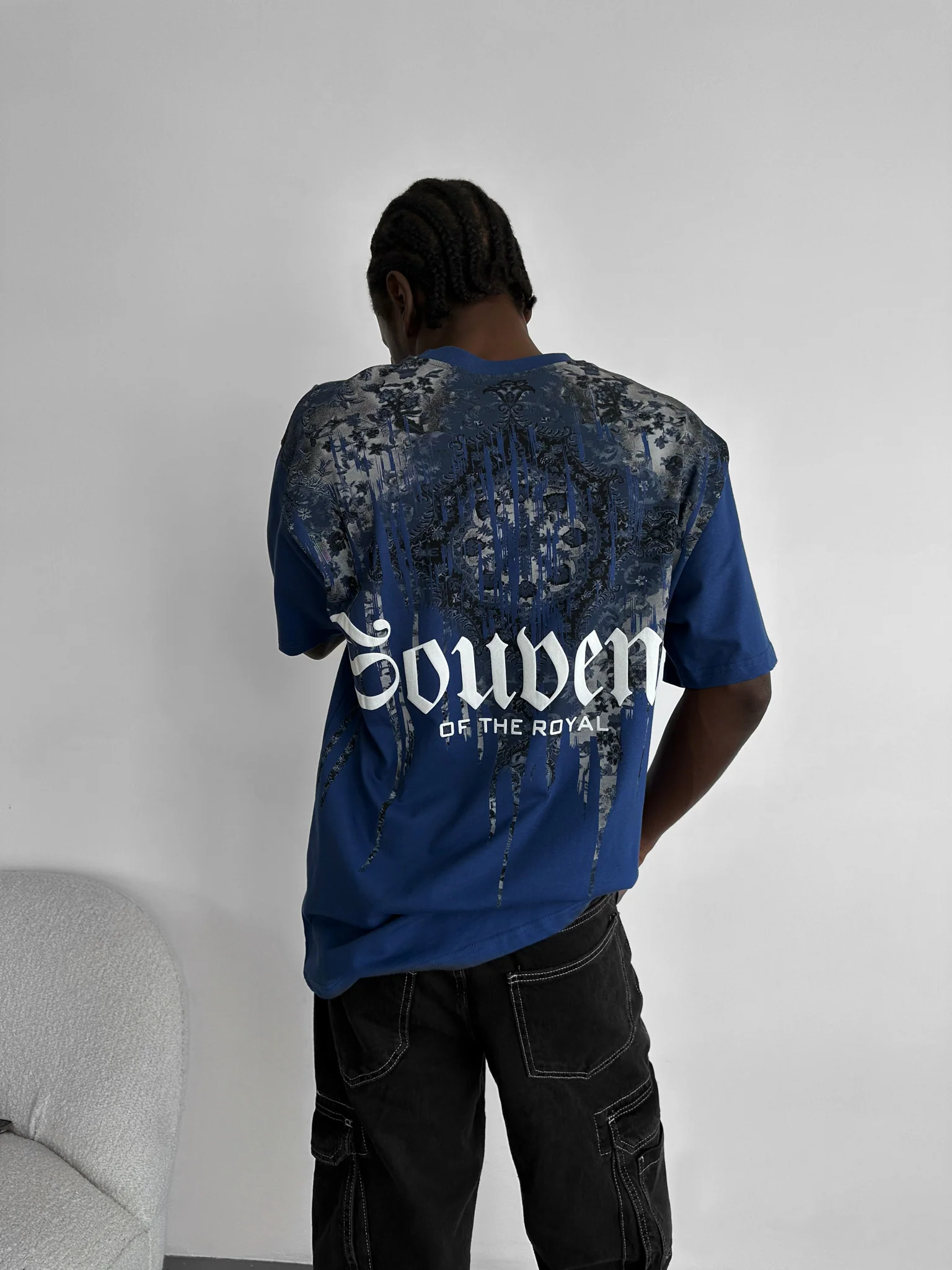 Oversize Souvenir T-Shirt - Navy Peony - Image 2
