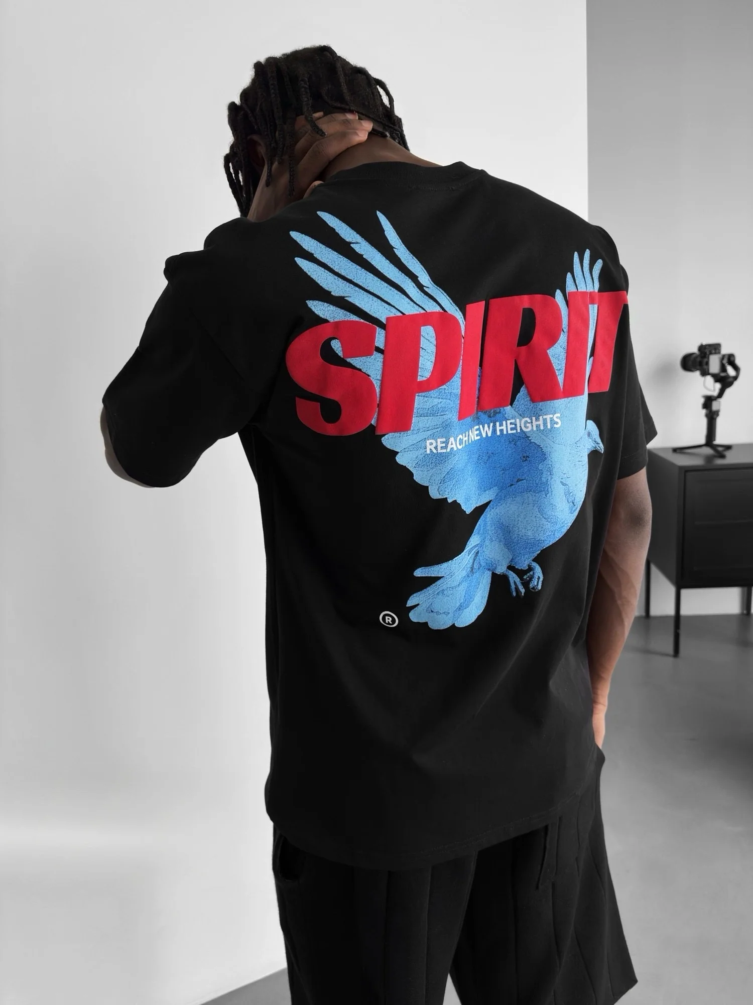 Oversize Spirit T-Shirt - Black - Image 3