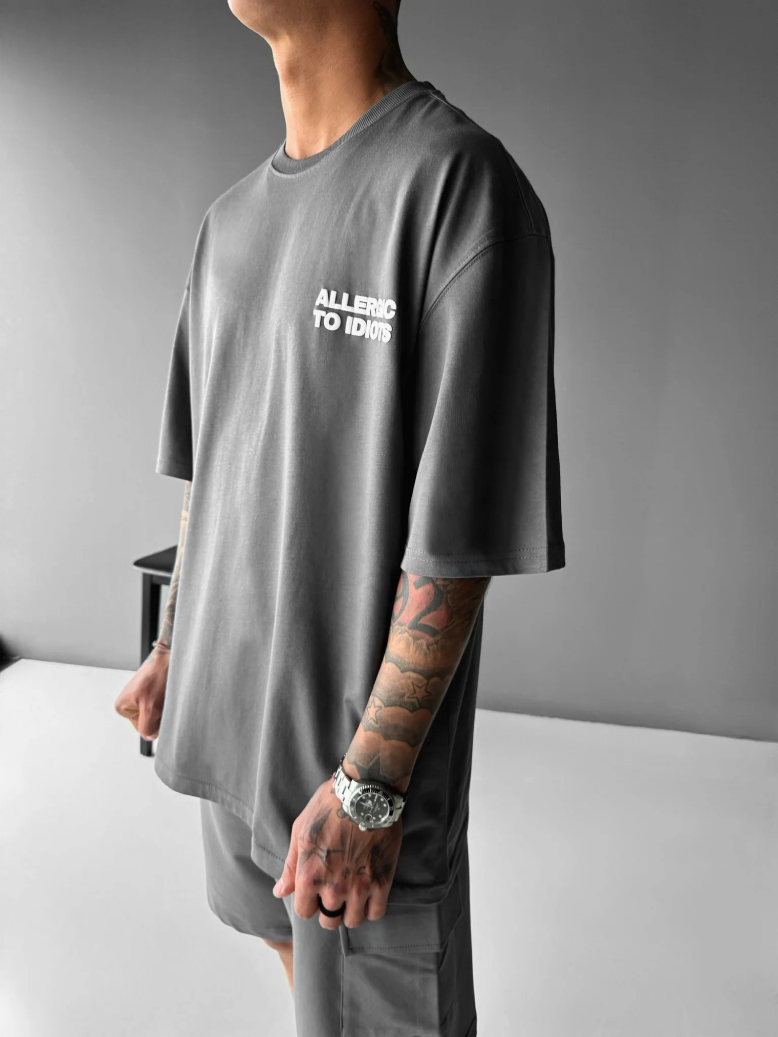 Oversize Statement T-shirt - Anthracite - Image 3