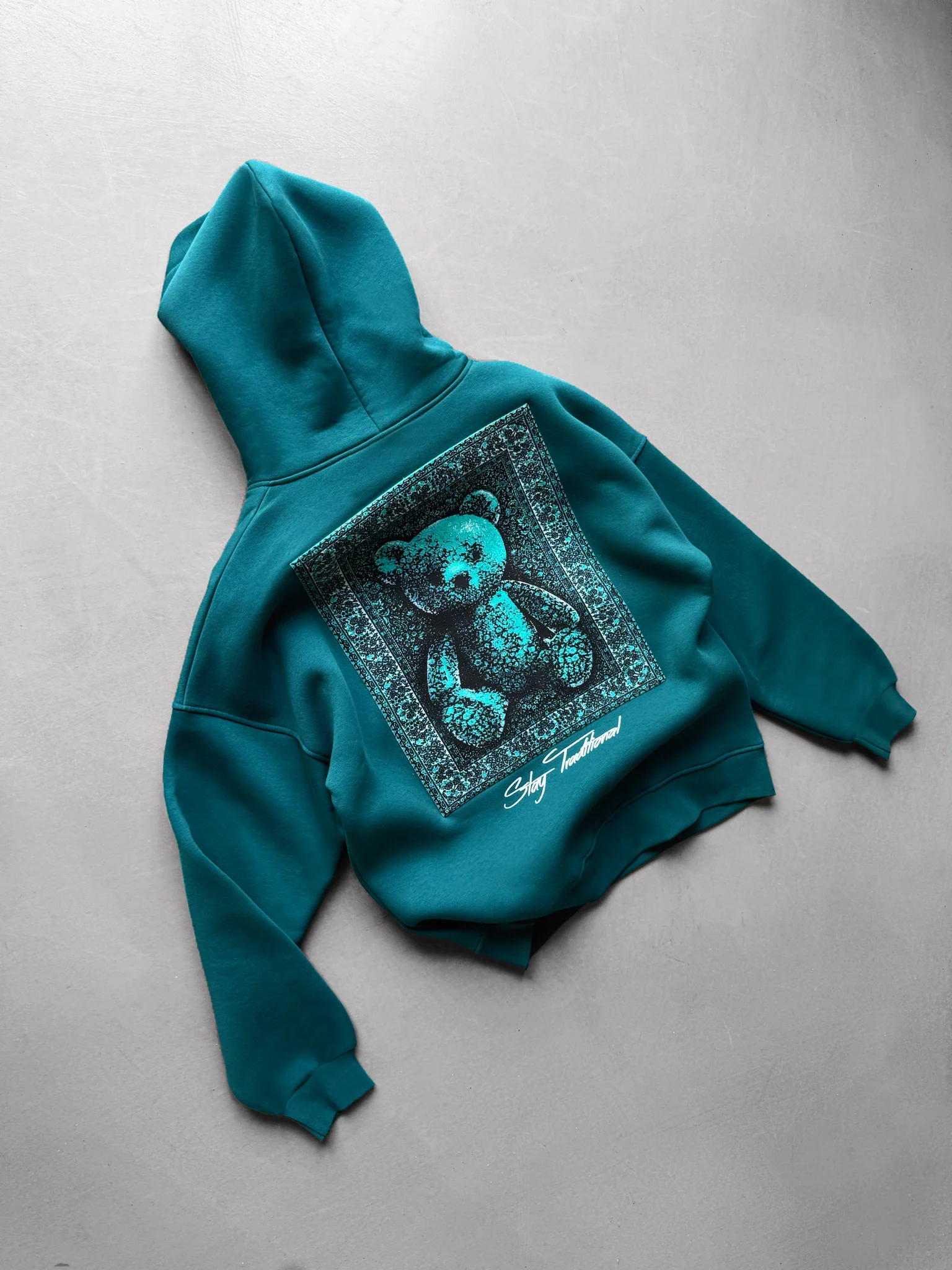 Oversize 'Stay Traditional' Hoodie - Sea Moss - Image 5