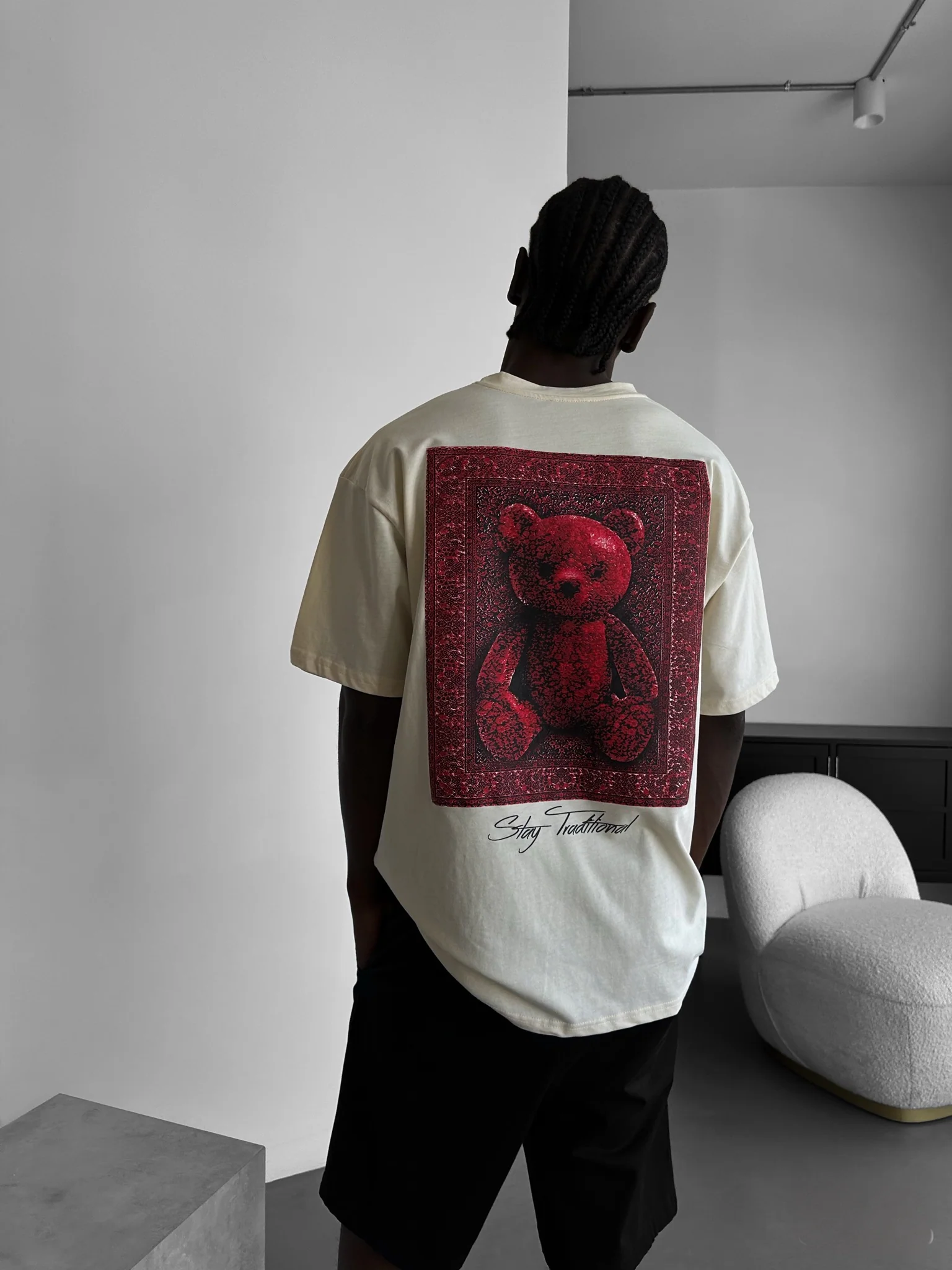 Oversize 'Stay Traditional' T-Shirt - Antique White - Image 2
