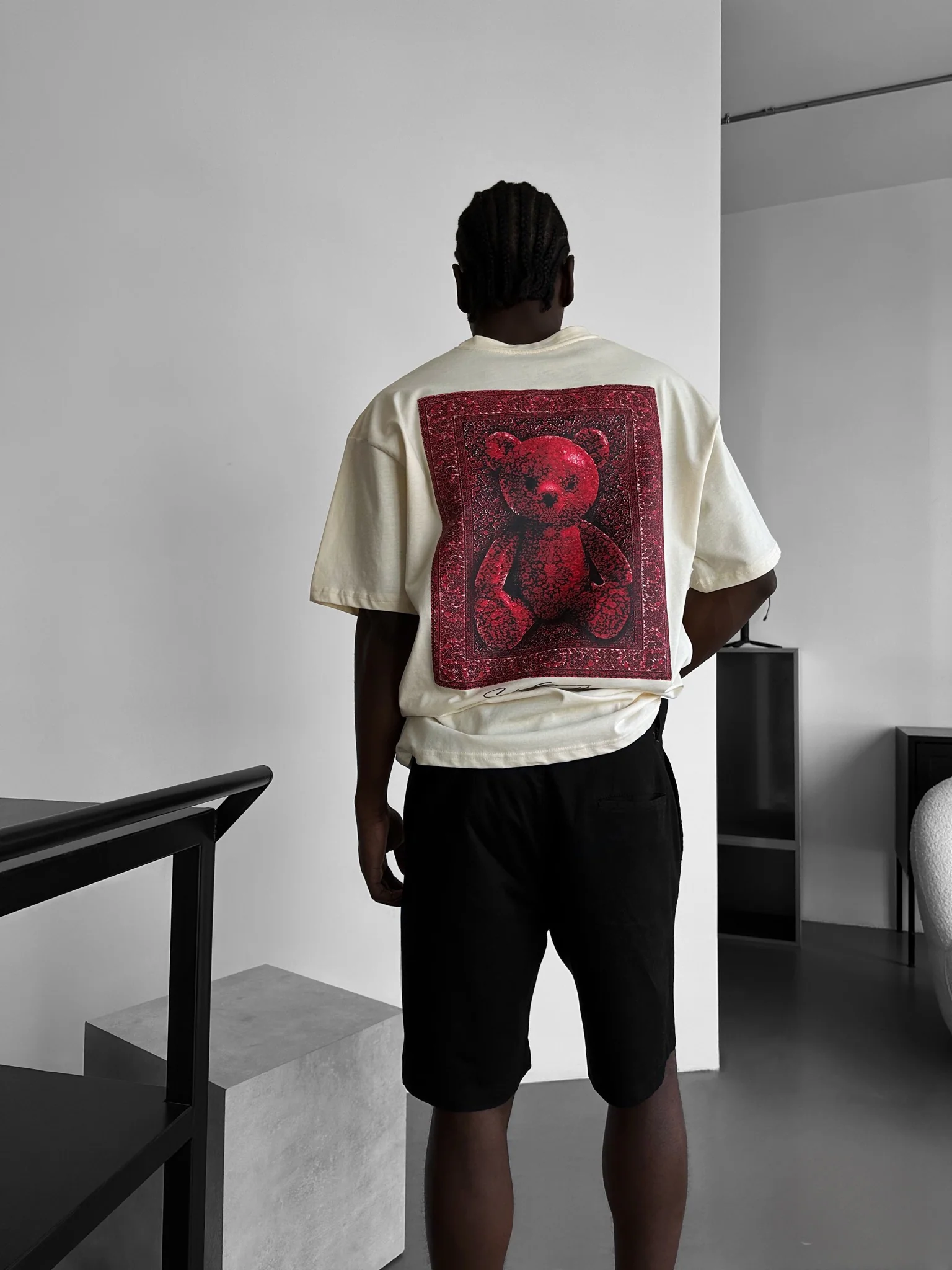Oversize 'Stay Traditional' T-Shirt - Antique White - Image 3