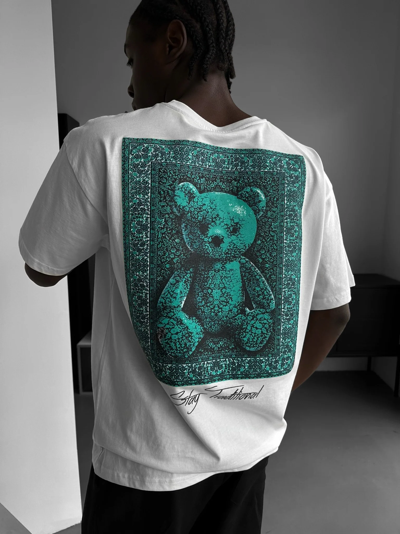 Oversize 'Stay Traditional' T-Shirt - Ecru - Image 2