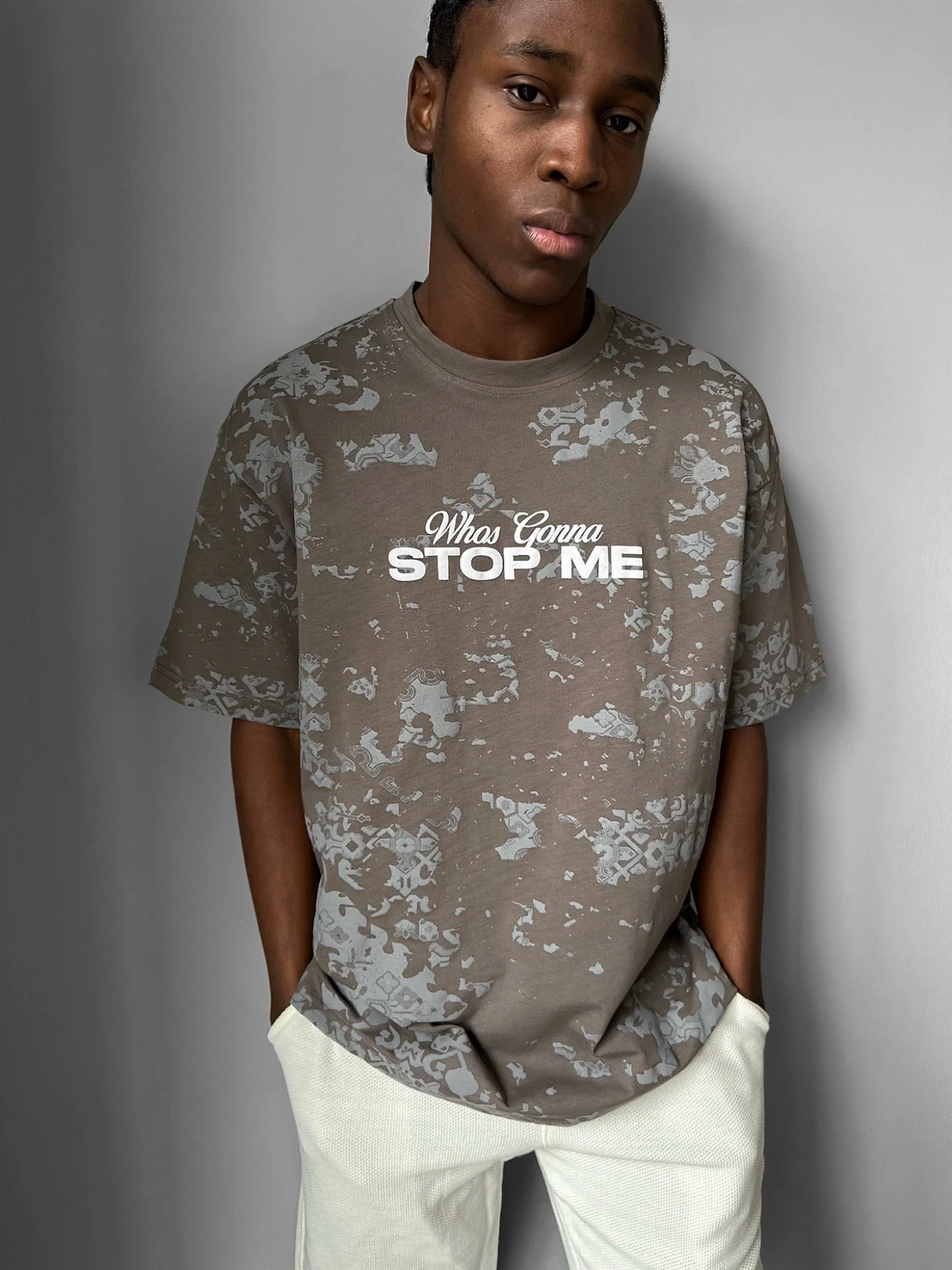 Oversize 'Stop Me' T-Shirt - Anthracite - Image 3