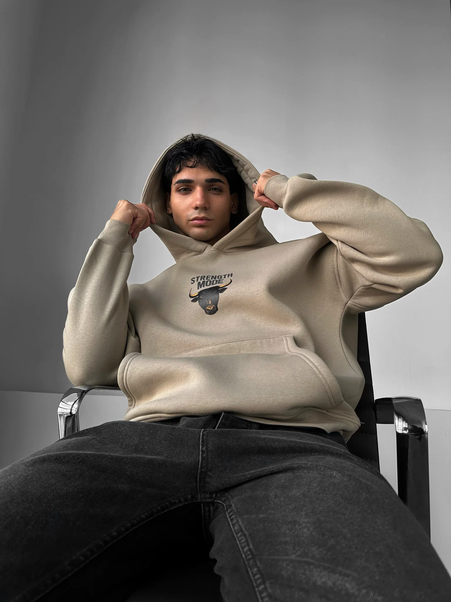Oversize Strength Mode Hoodie - Stone - Image 5
