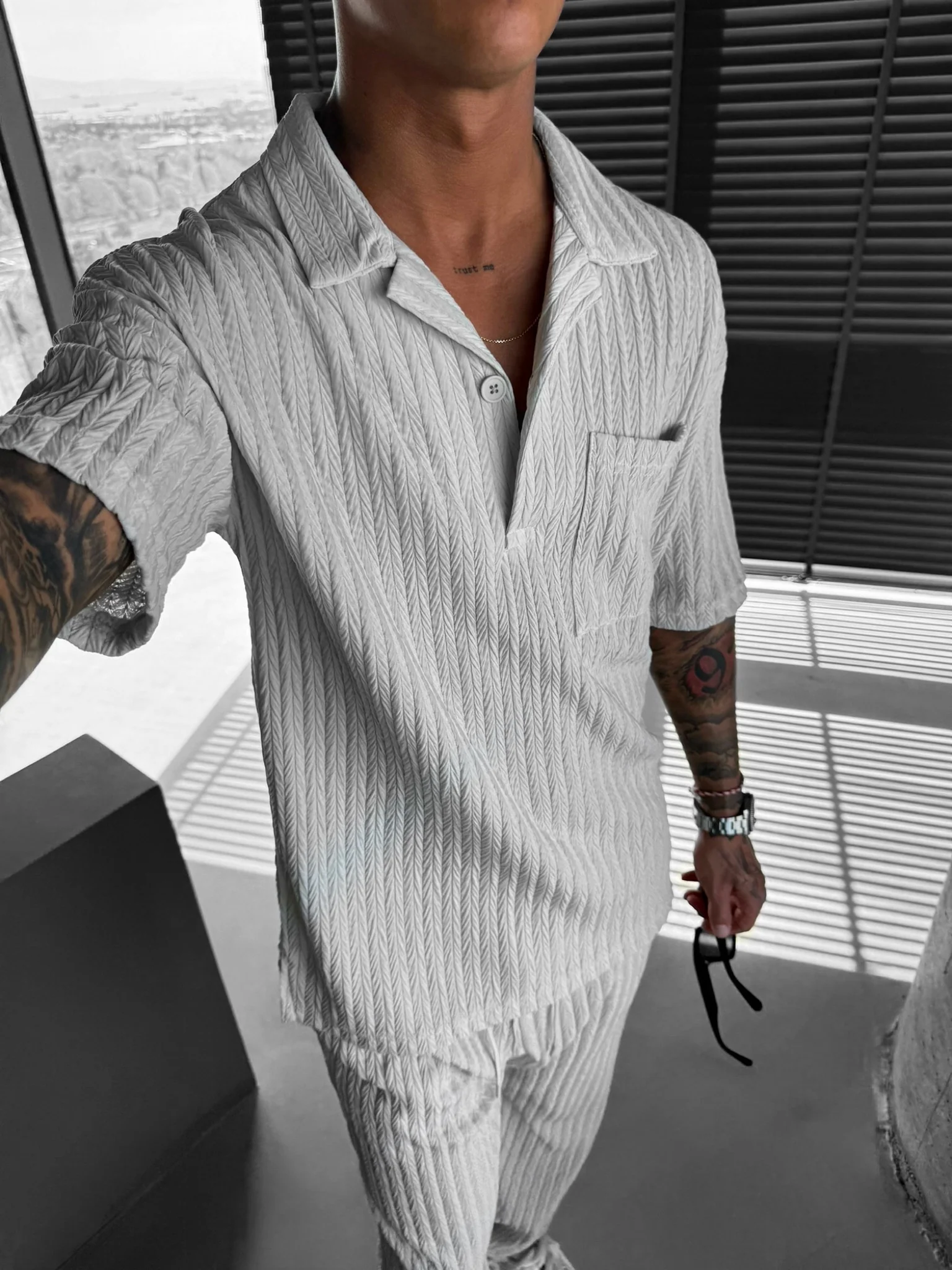 Oversize Structured Polo T-Shirt - Grey - Image 5