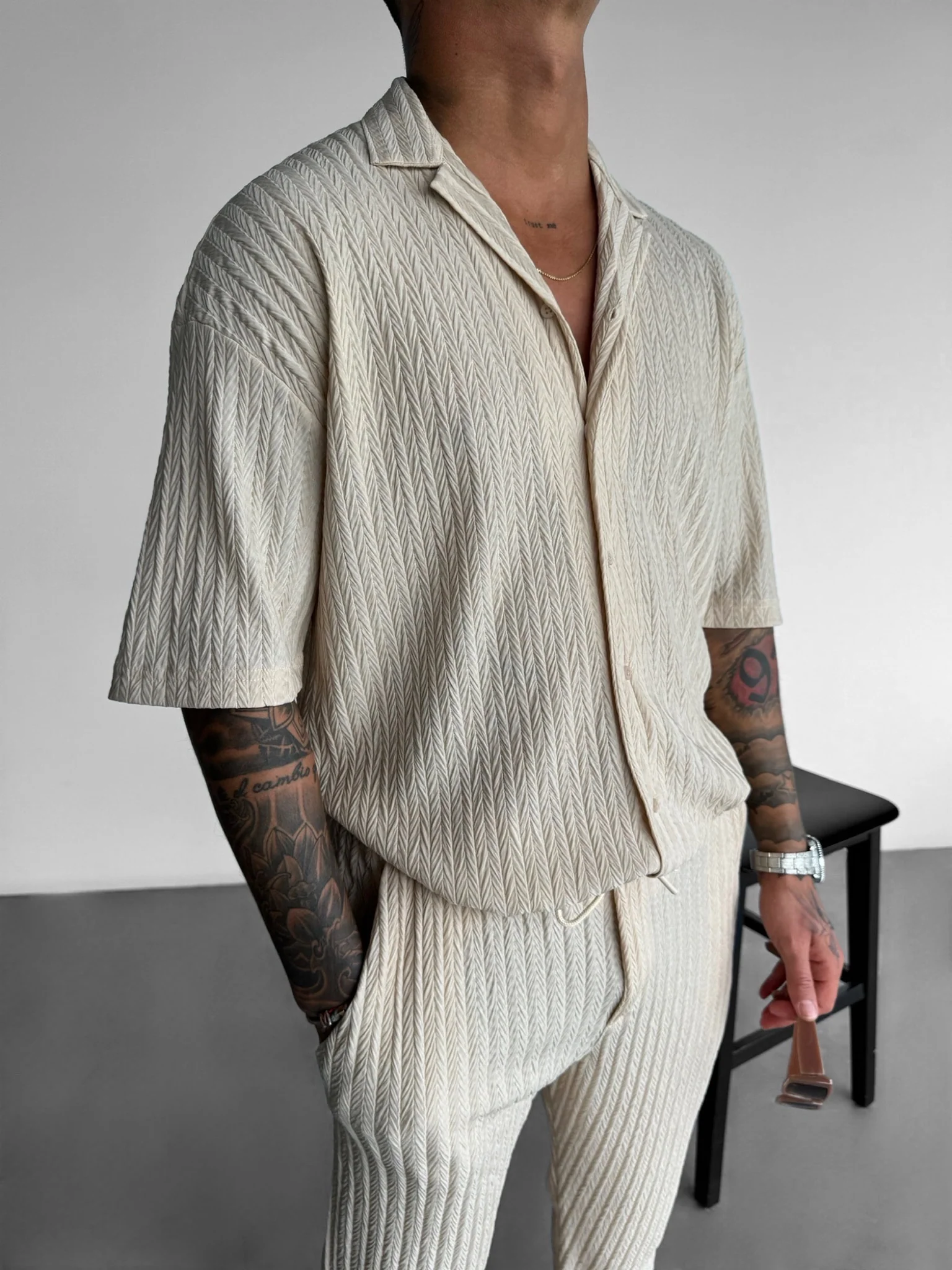 Oversize Structured Shirt - Beige - Image 3
