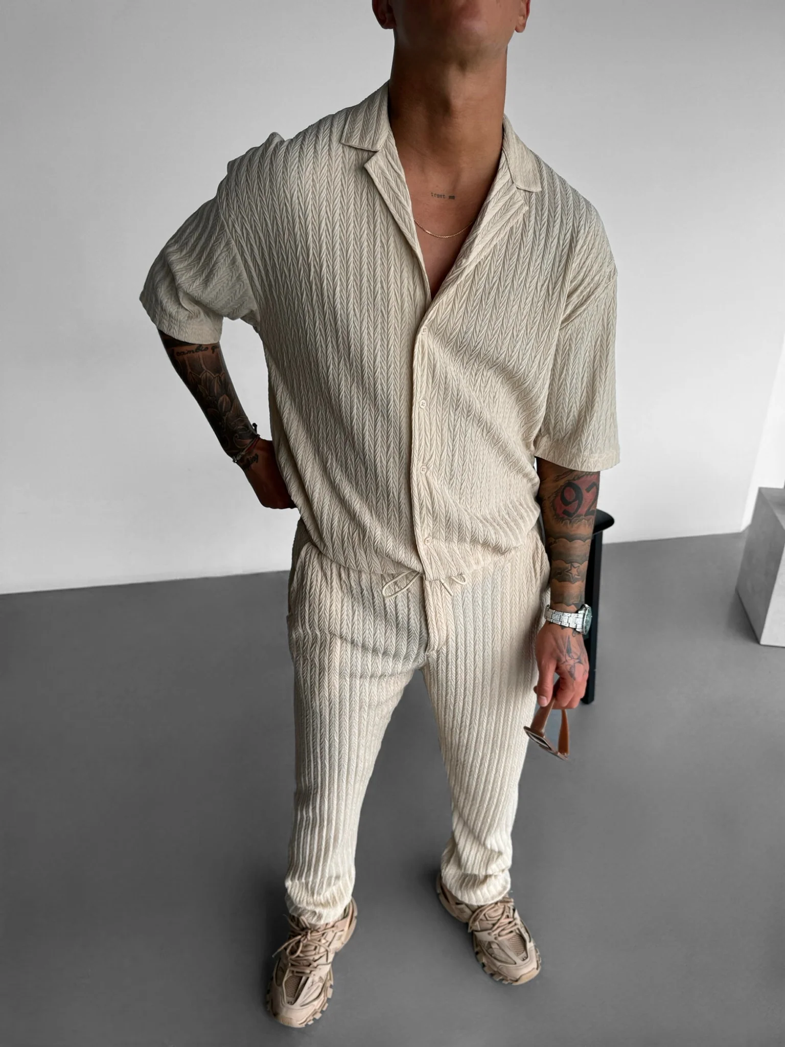Oversize Structured Shirt - Beige - Image 4