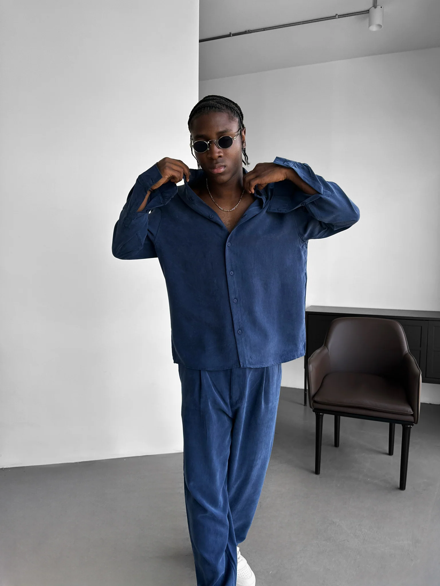 Oversize Tencel Shirt - Navy Blue - Image 2
