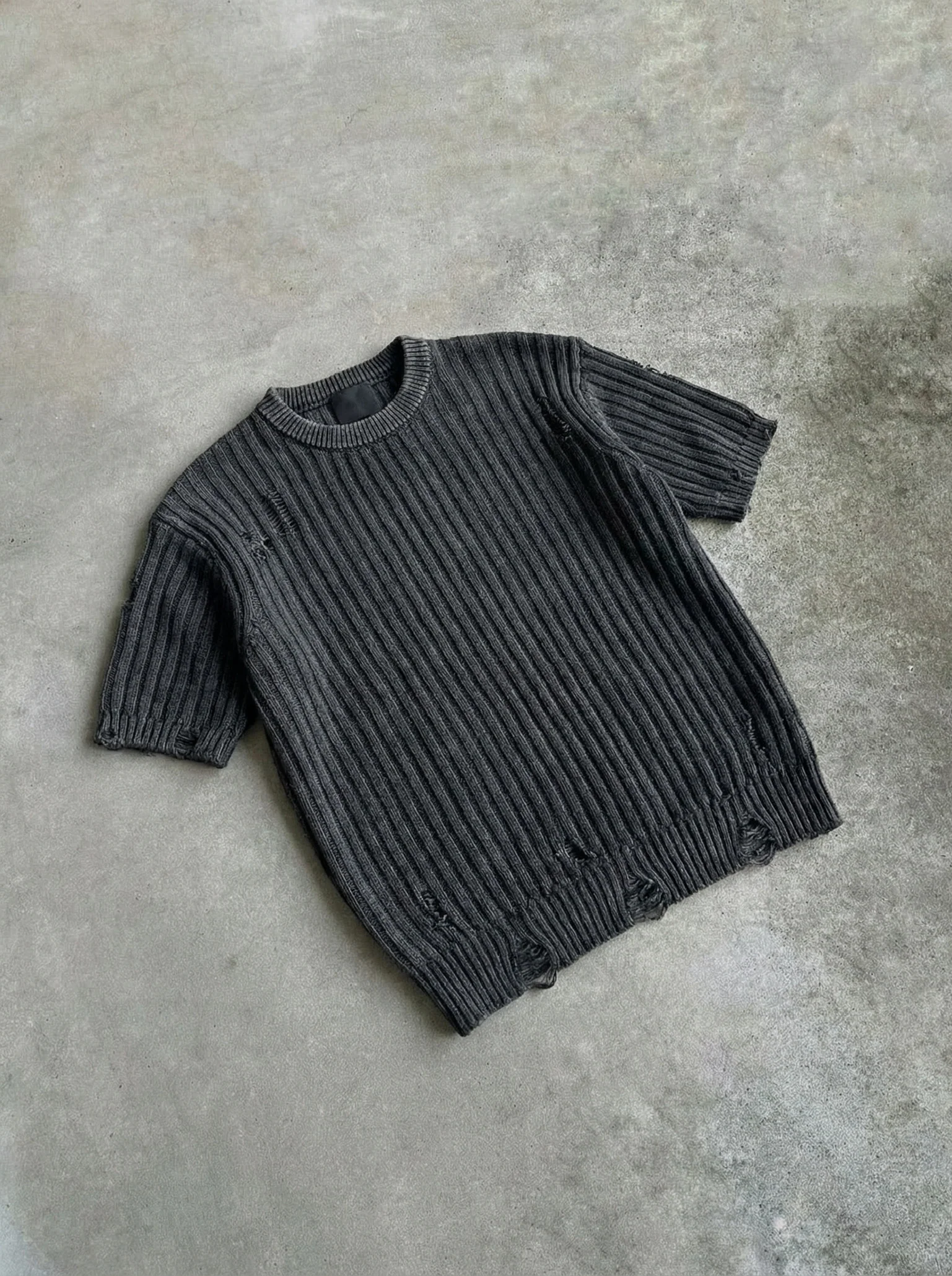 Oversize Torn Washed Knit T-shirt - Black - Image 2