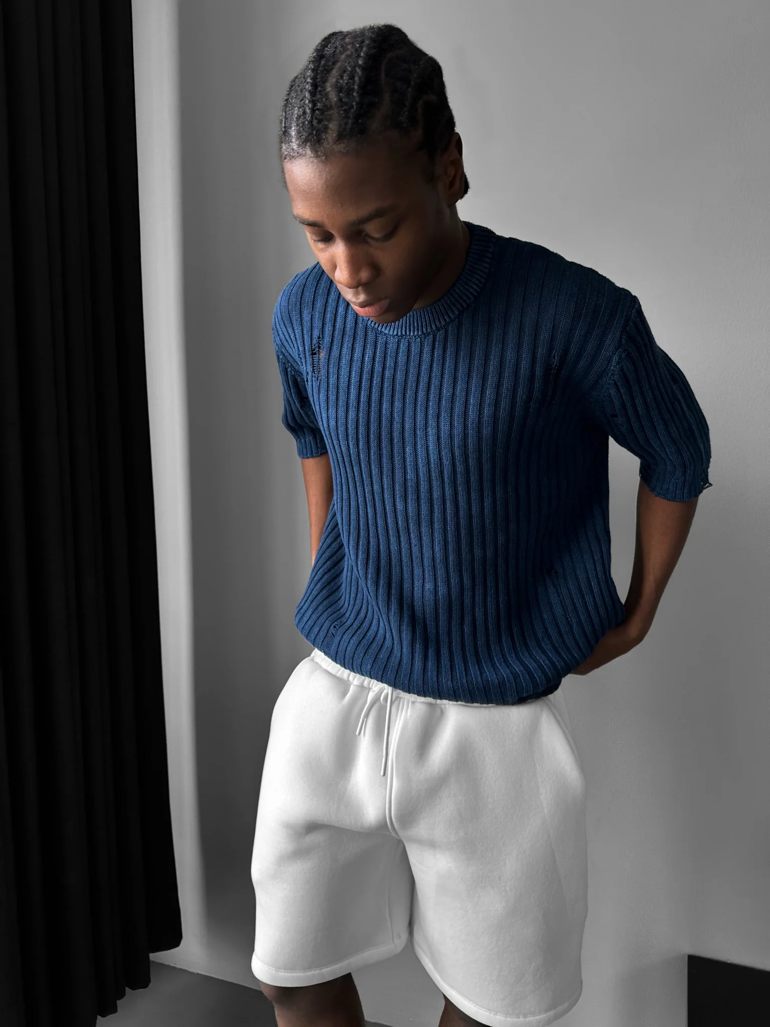 Oversize Torn Washed Knit T-shirt - Blue - Image 5