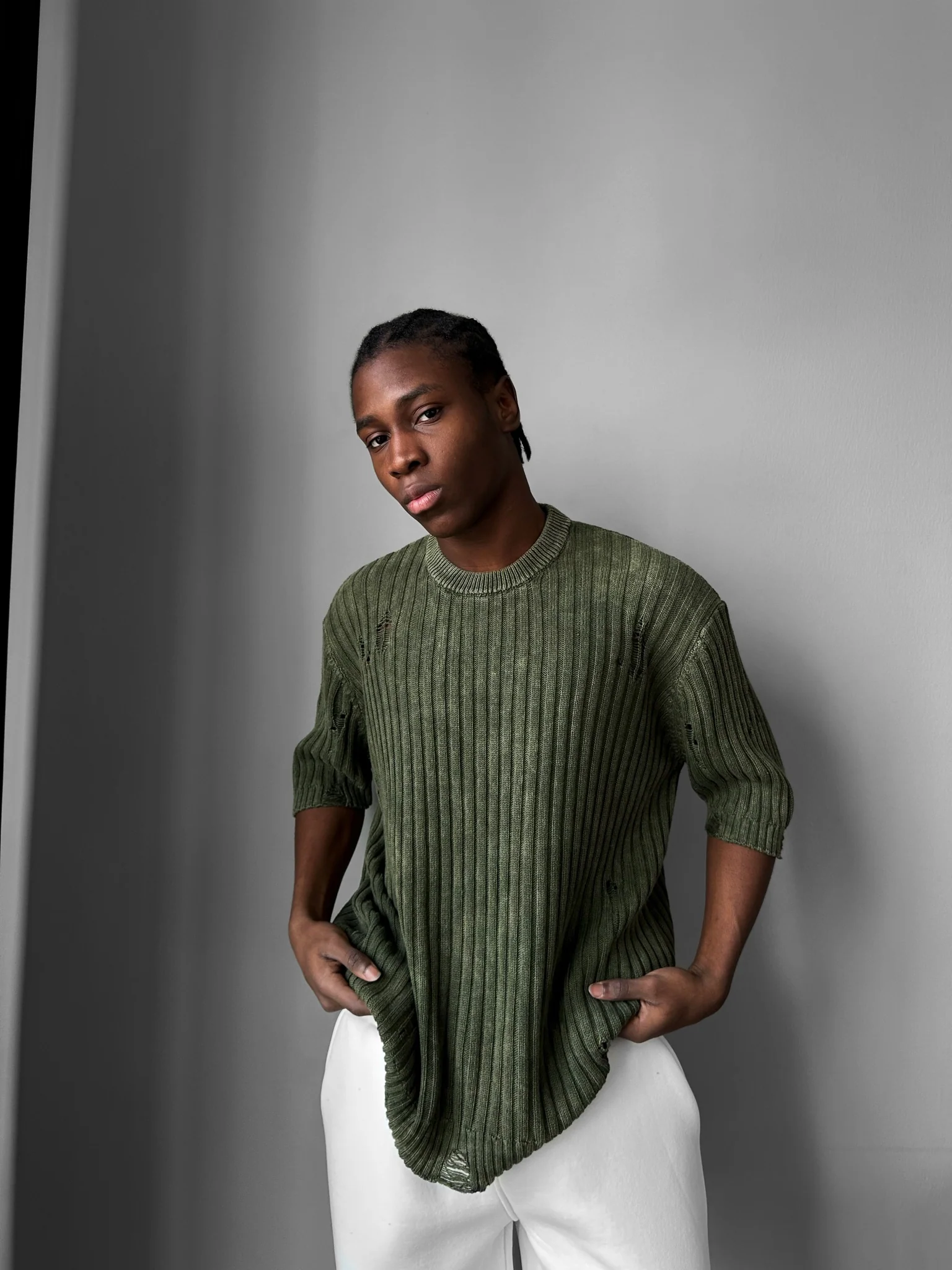 Oversize Torn Washed Knit T-shirt - Khaki - Image 3