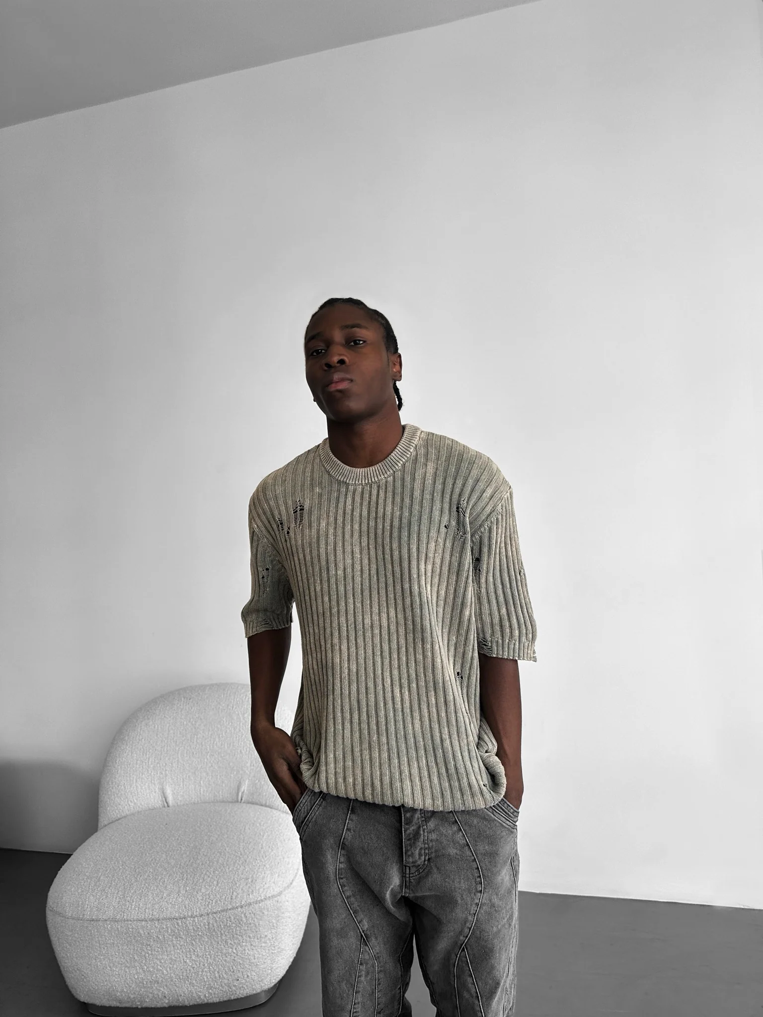 Oversize Torn Washed Knit T-shirt - Stone - Image 3