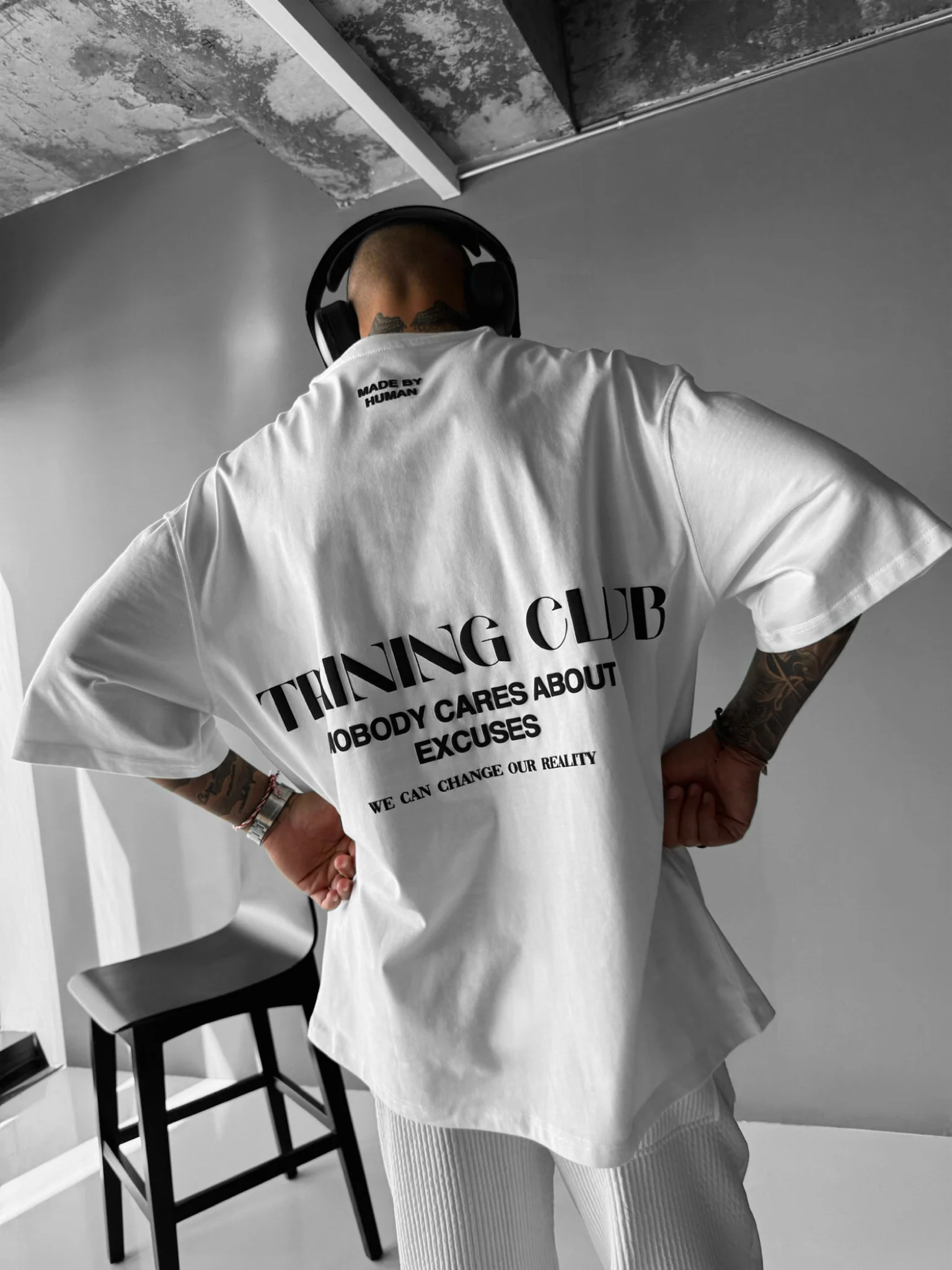 Oversize Training Club T-Shirt - Ecru - Image 2