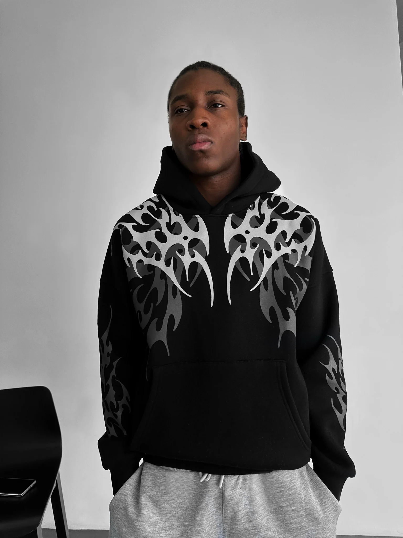 Oversize Tribal Hoodie - Black - Image 3