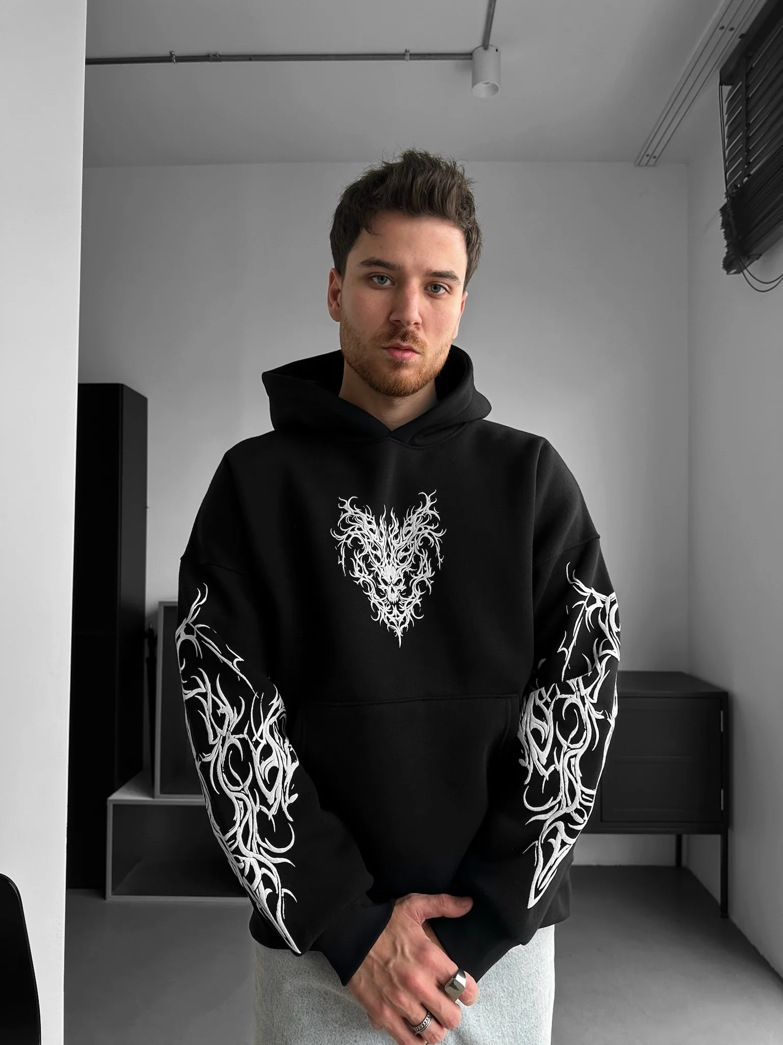 Oversize Tribal Skull Hoodie - Black - Image 4