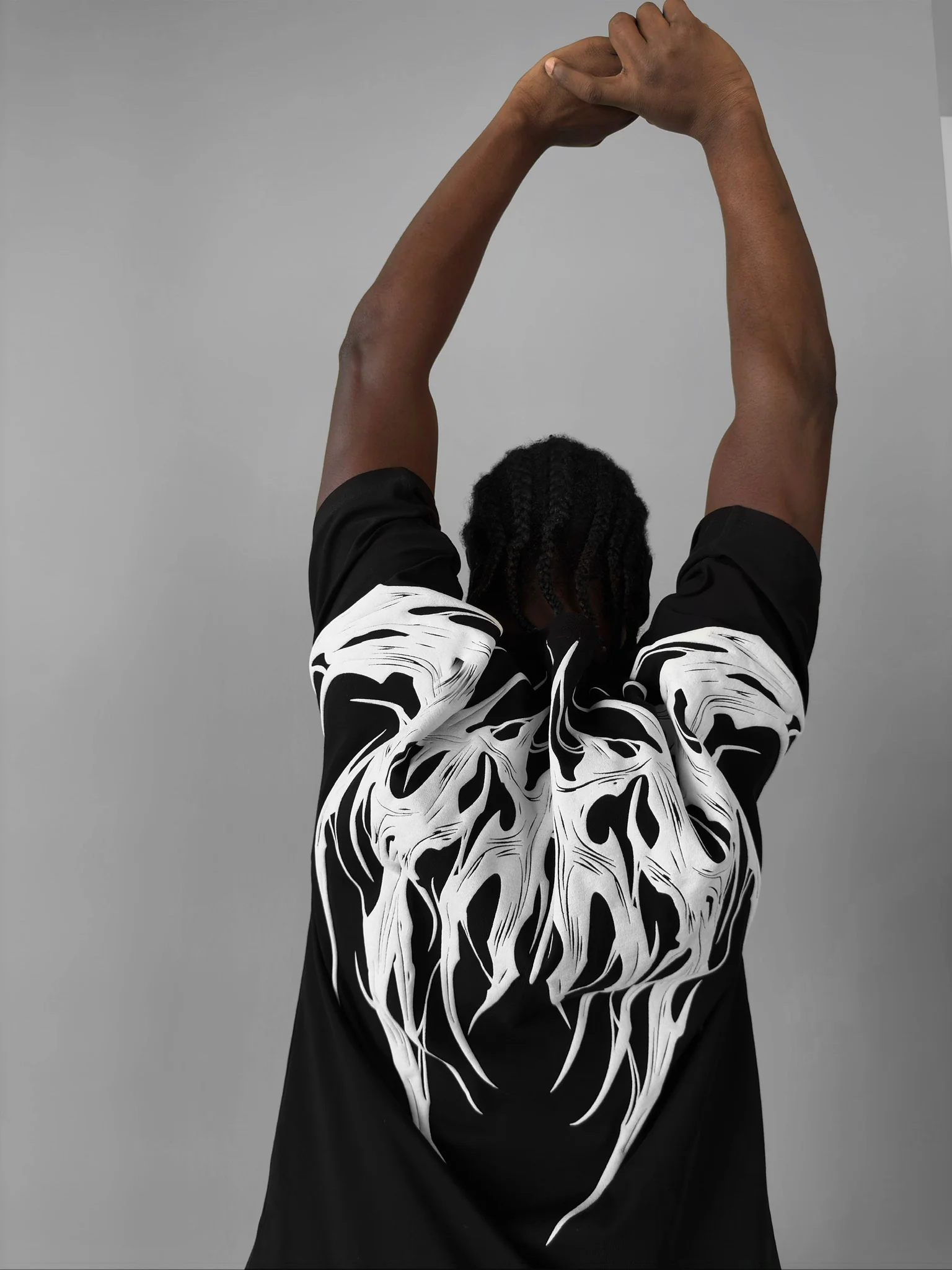 Oversize Tribal T-Shirt - Black - Image 8