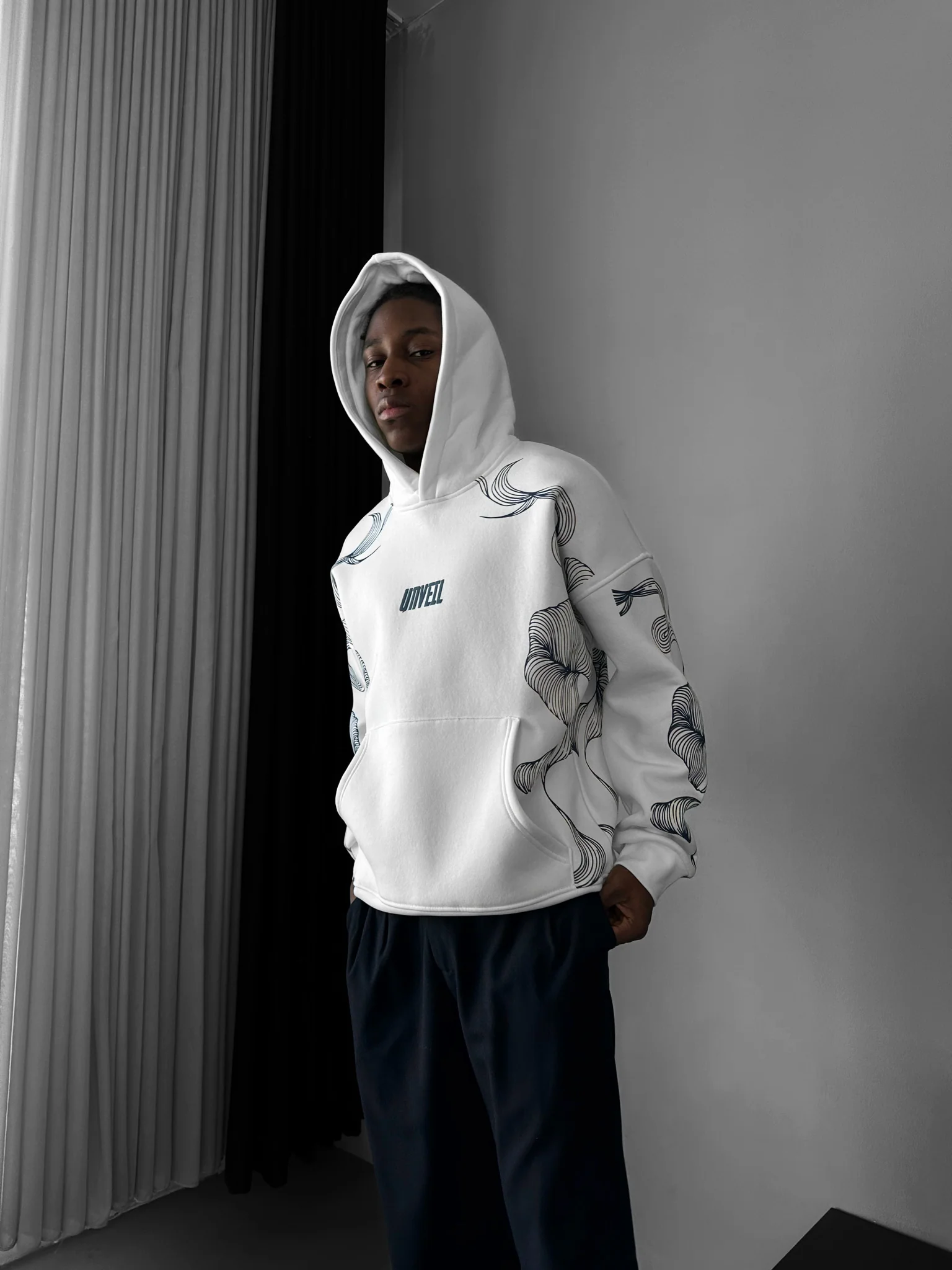 Oversize Unveil Hoodie - Ecru - Image 4