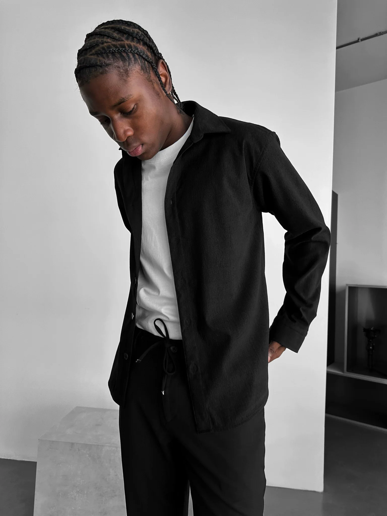 Oversize Velvet Shirt - Black - Image 2