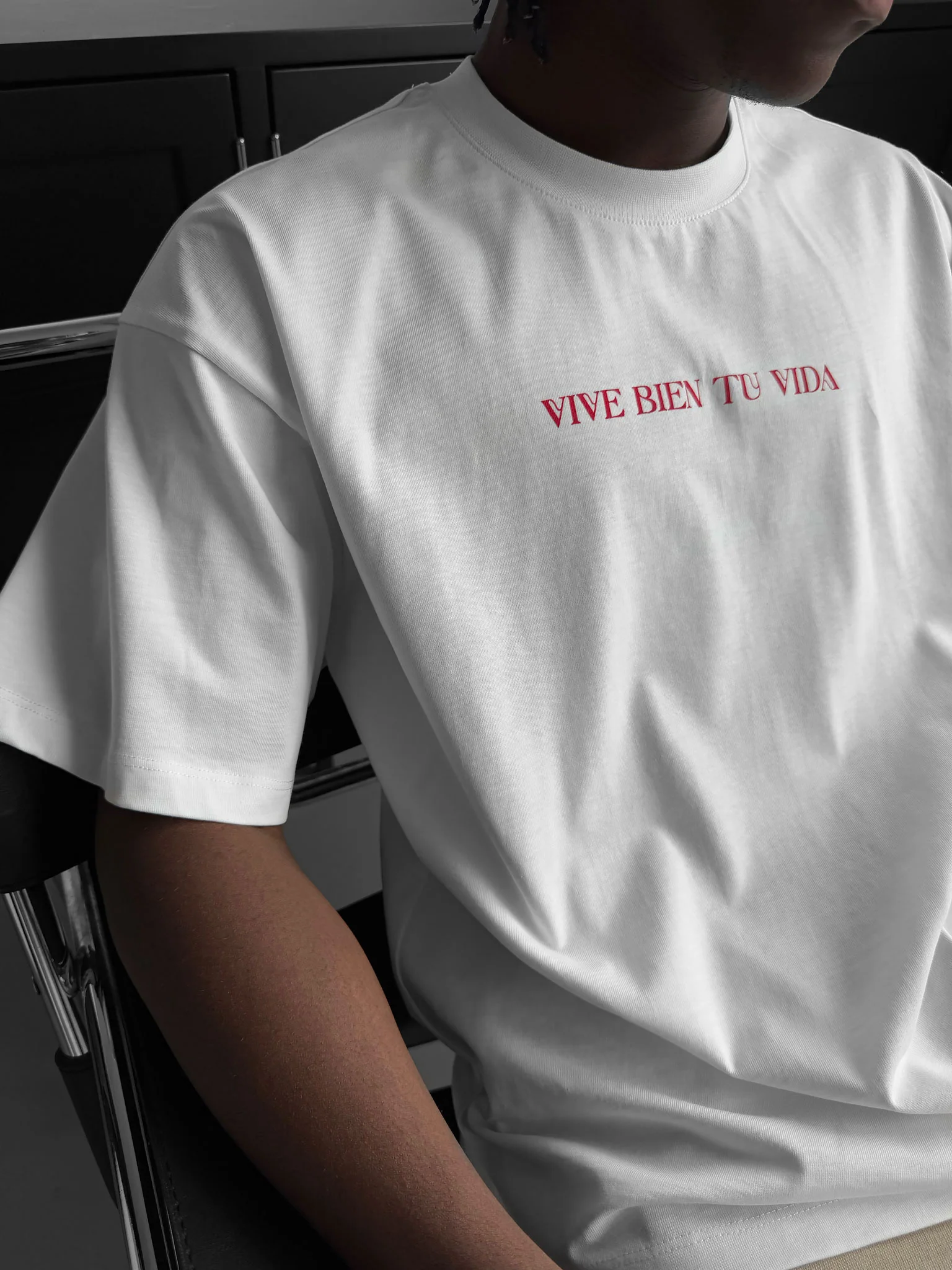 Oversize "Vive Bien Tu Vida" T-Shirt - Ecru - Image 2