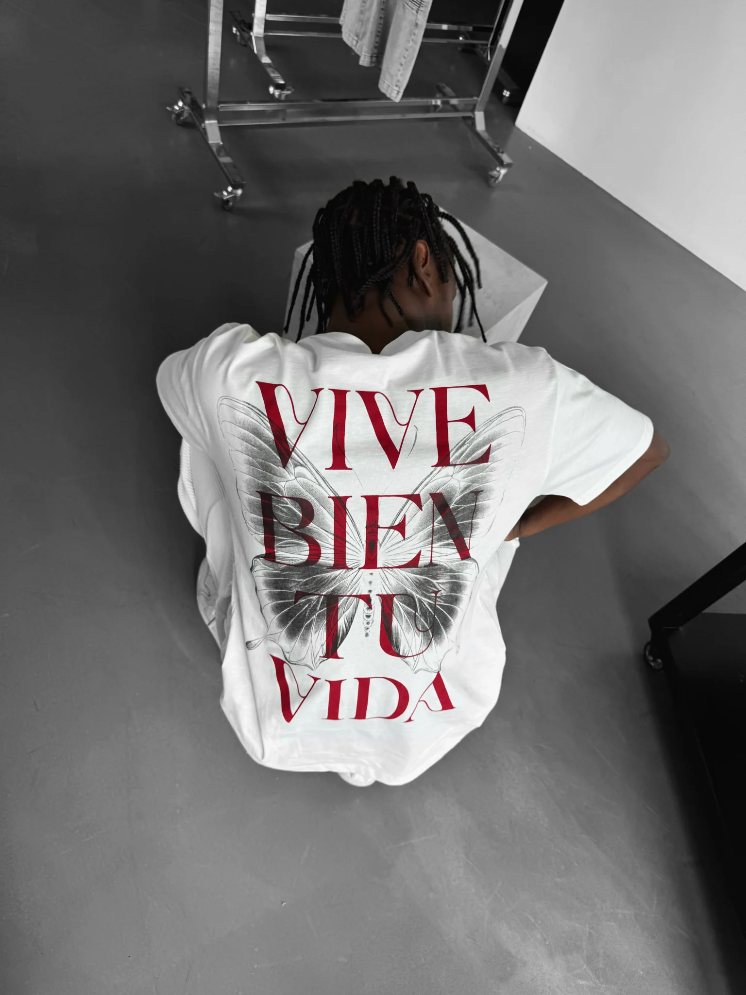 Oversize "Vive Bien Tu Vida" T-Shirt - Ecru - Image 6