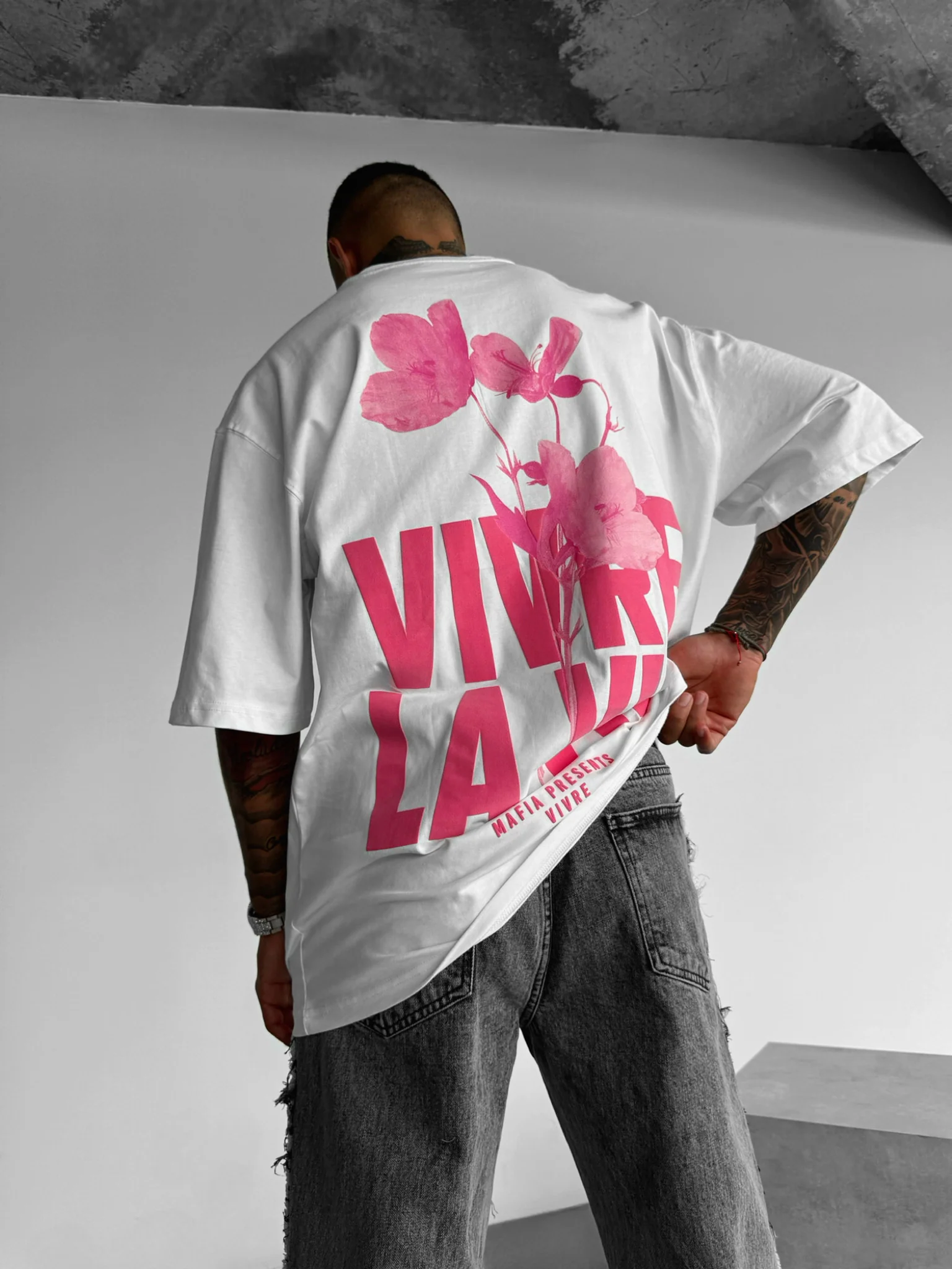 Oversize Vivre la Vie T-shirt - Ecru and Pouder - Image 3