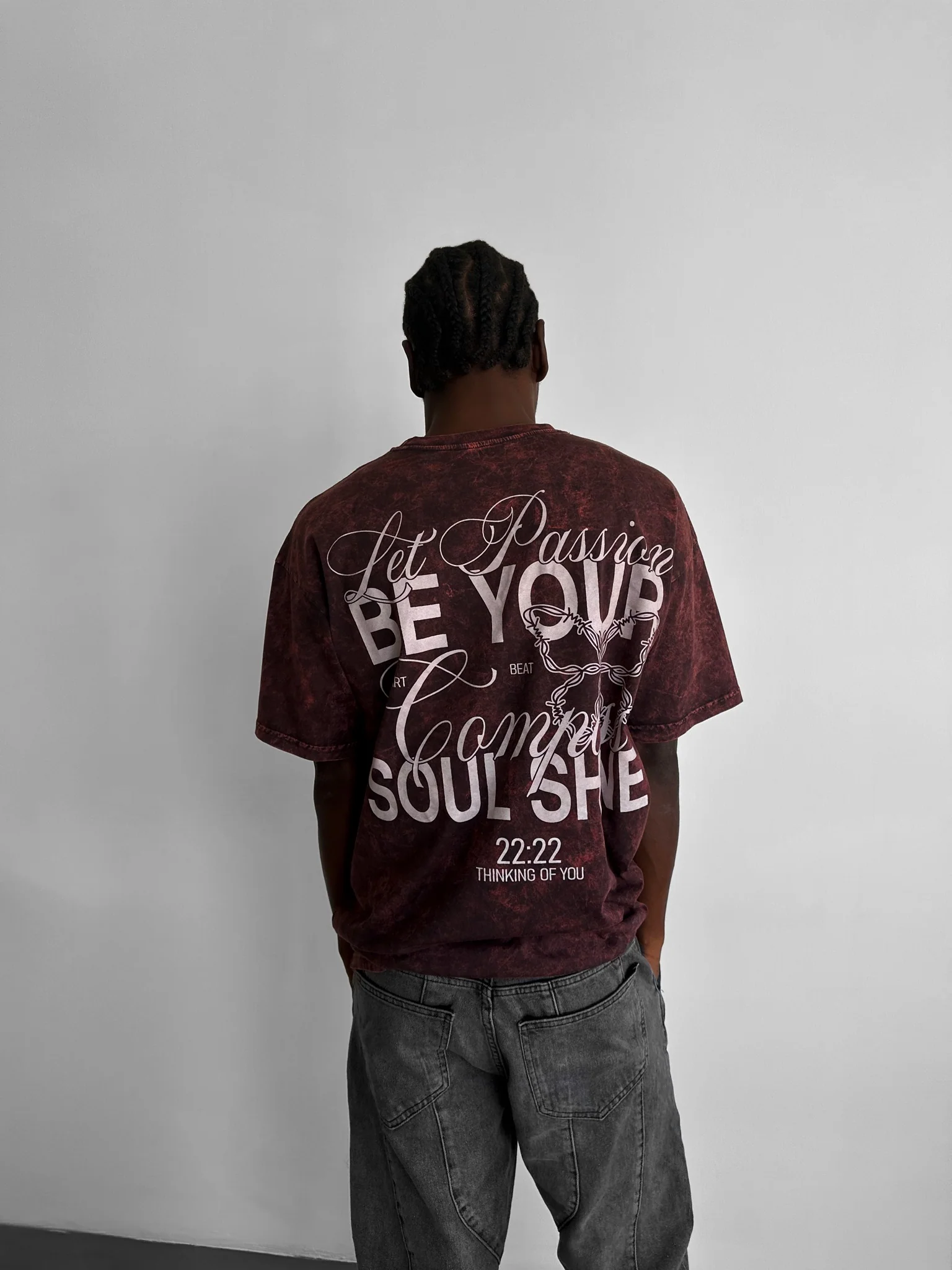 Oversize Washed 'Be your Soul Shine' T-Shirt - Bordeaux - Image 2