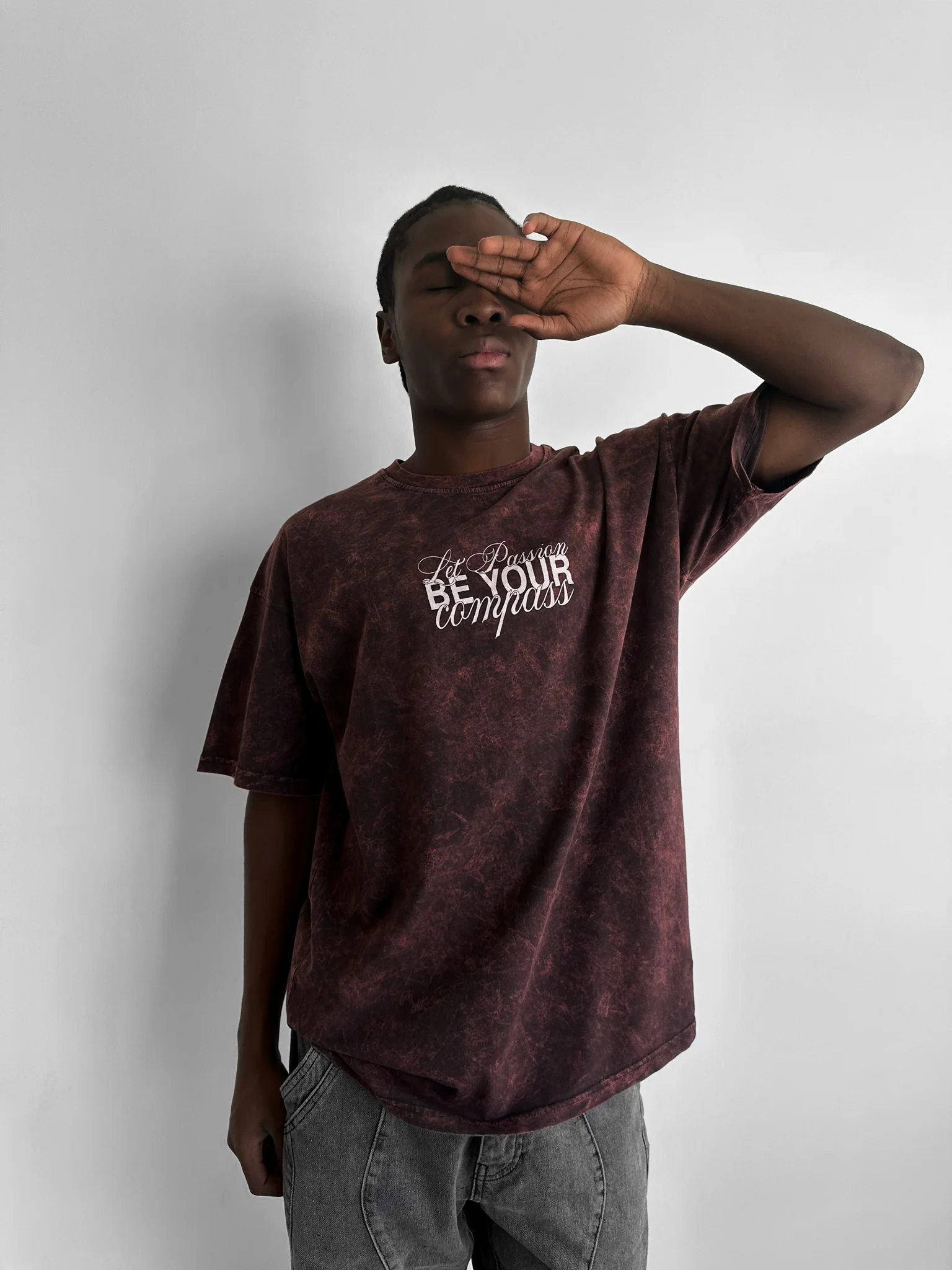 Oversize Washed 'Be your Soul Shine' T-Shirt - Bordeaux - Image 3