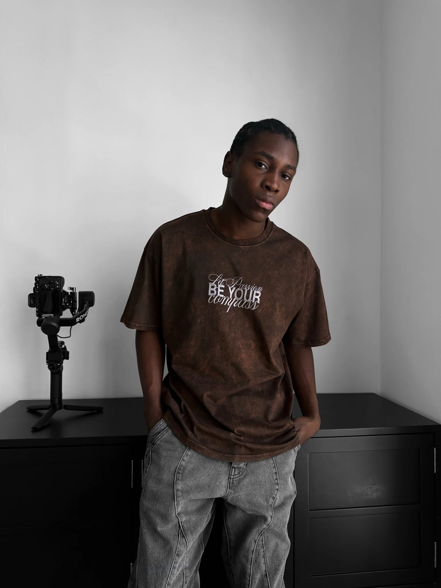 Oversize Washed 'Be your Soul Shine' T-Shirt - Brown - Image 5
