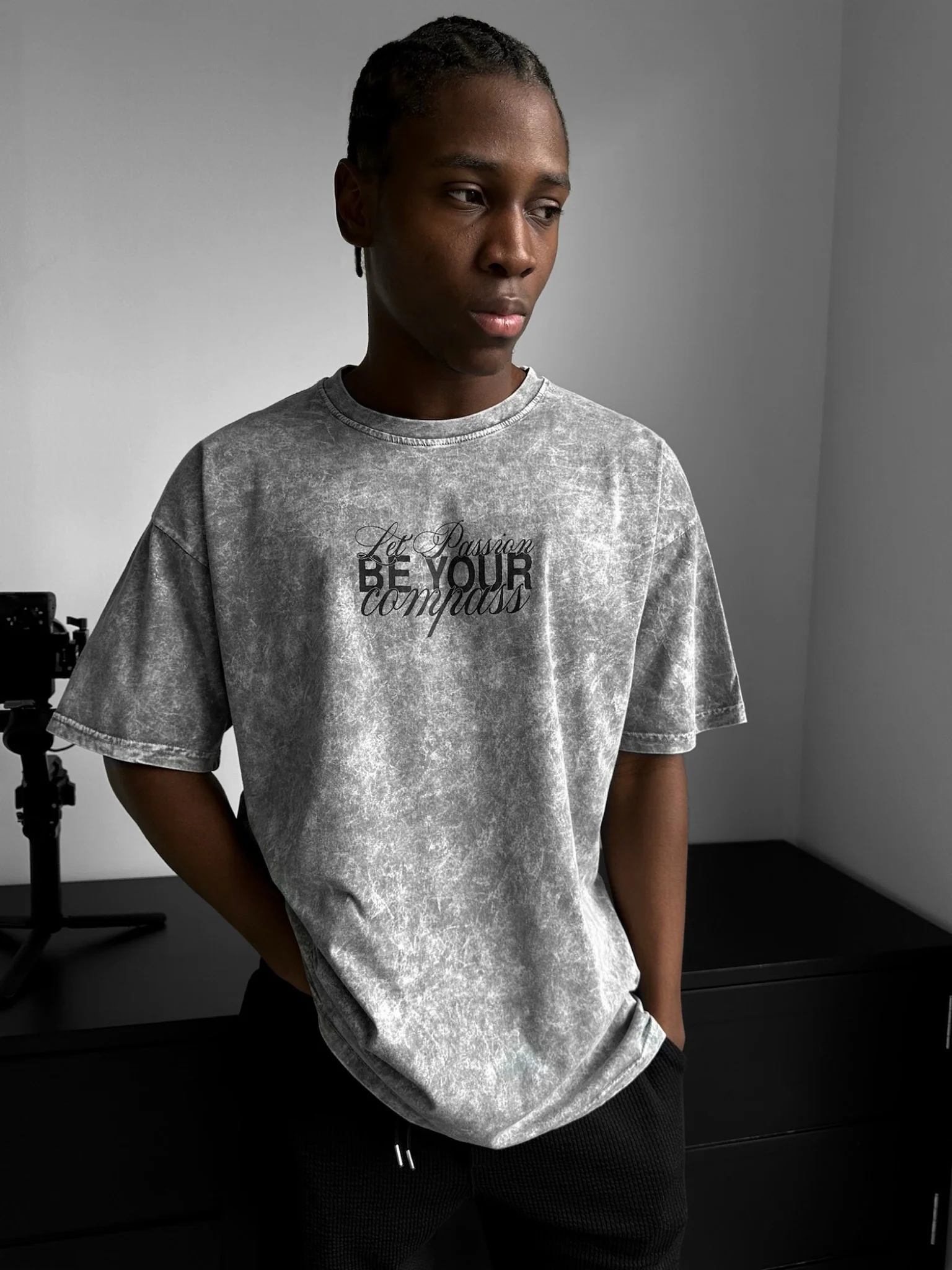 Oversize Washed 'Be your Soul Shine' T-Shirt - Grey - Image 3