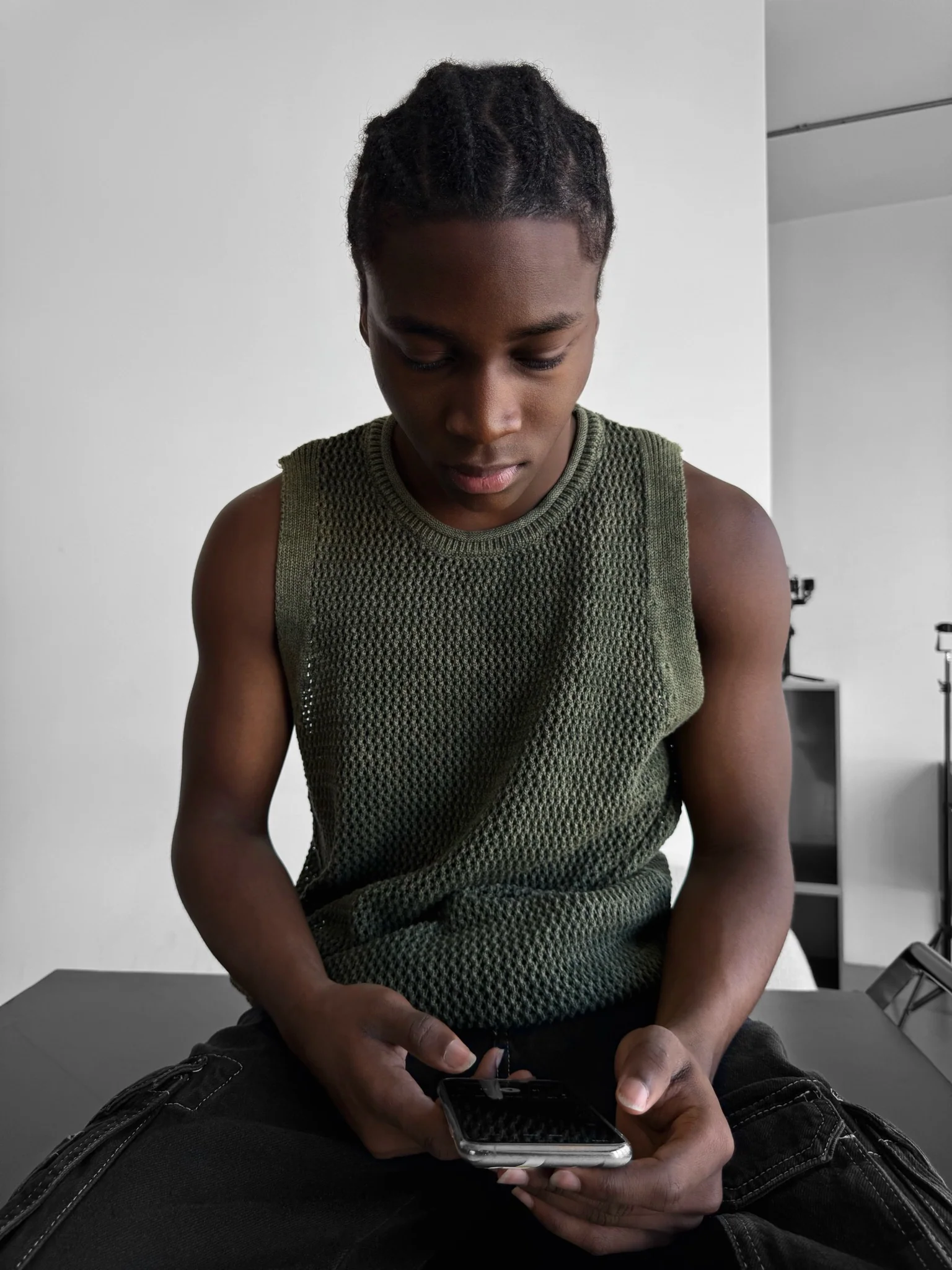Oversize Washed Knit Tanktop - Khaki - Image 3