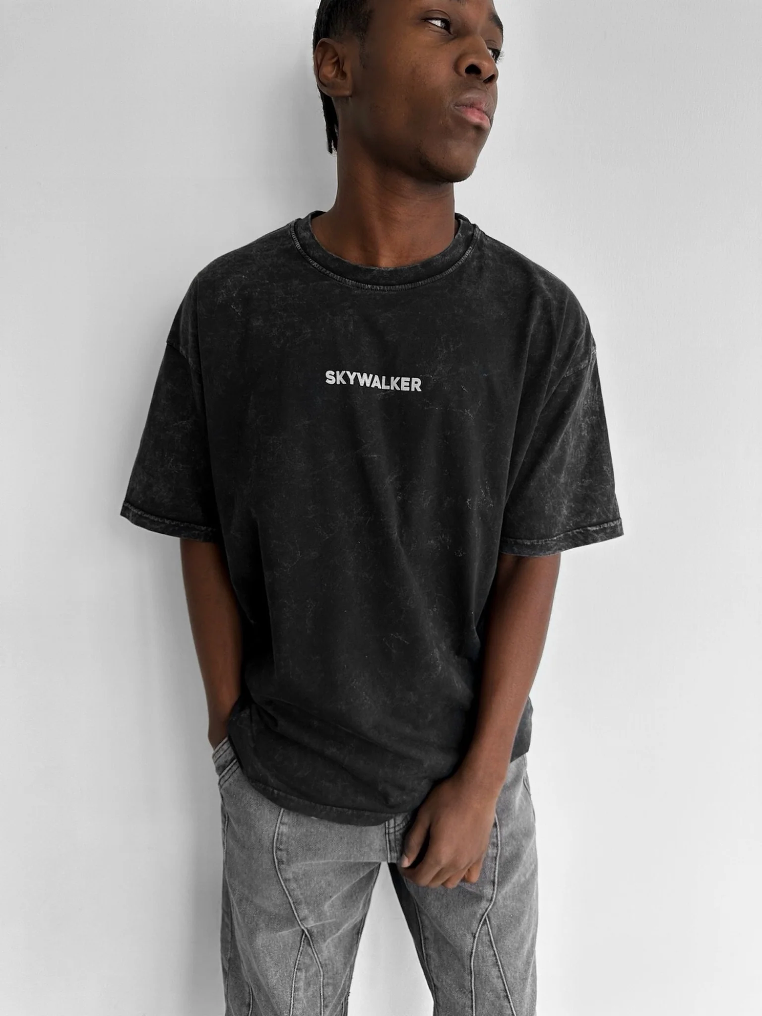 Oversize Washed 'Sky Walker' T-Shirt - Black - Image 4