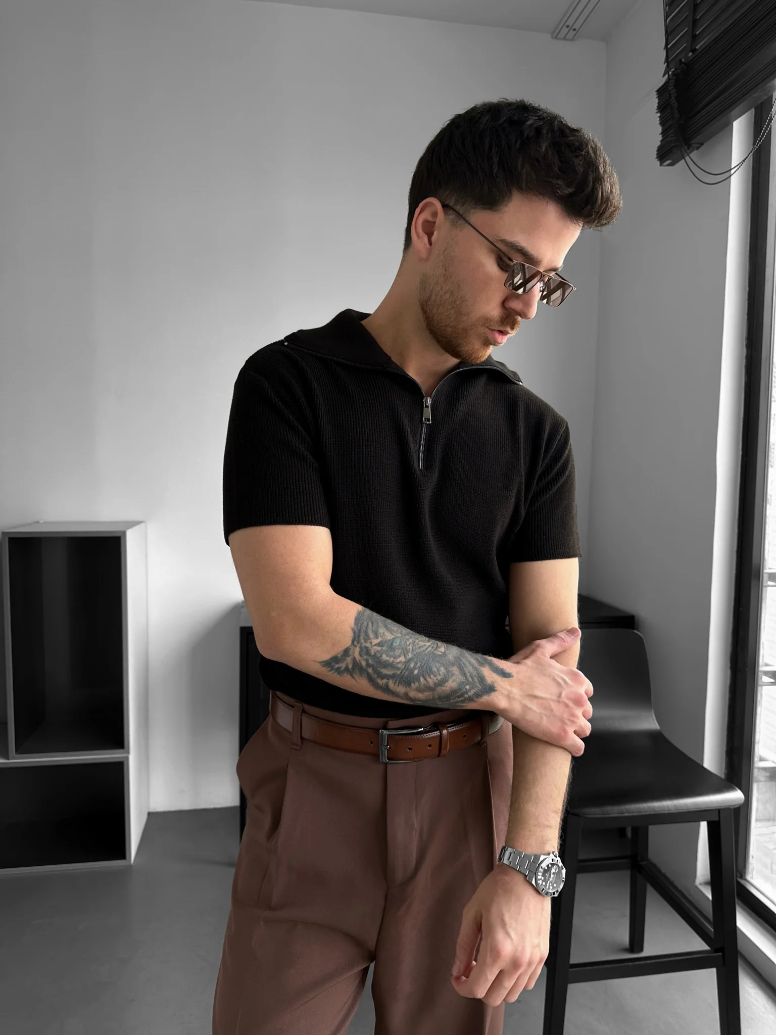 Oversize Zip Neck Knit T-shirt - Dark Brown - Image 2