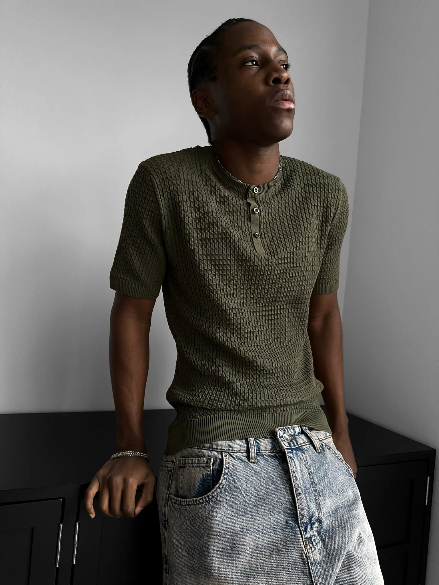 Regular Fit Waffle Button T-shirt - Khaki - Image 2