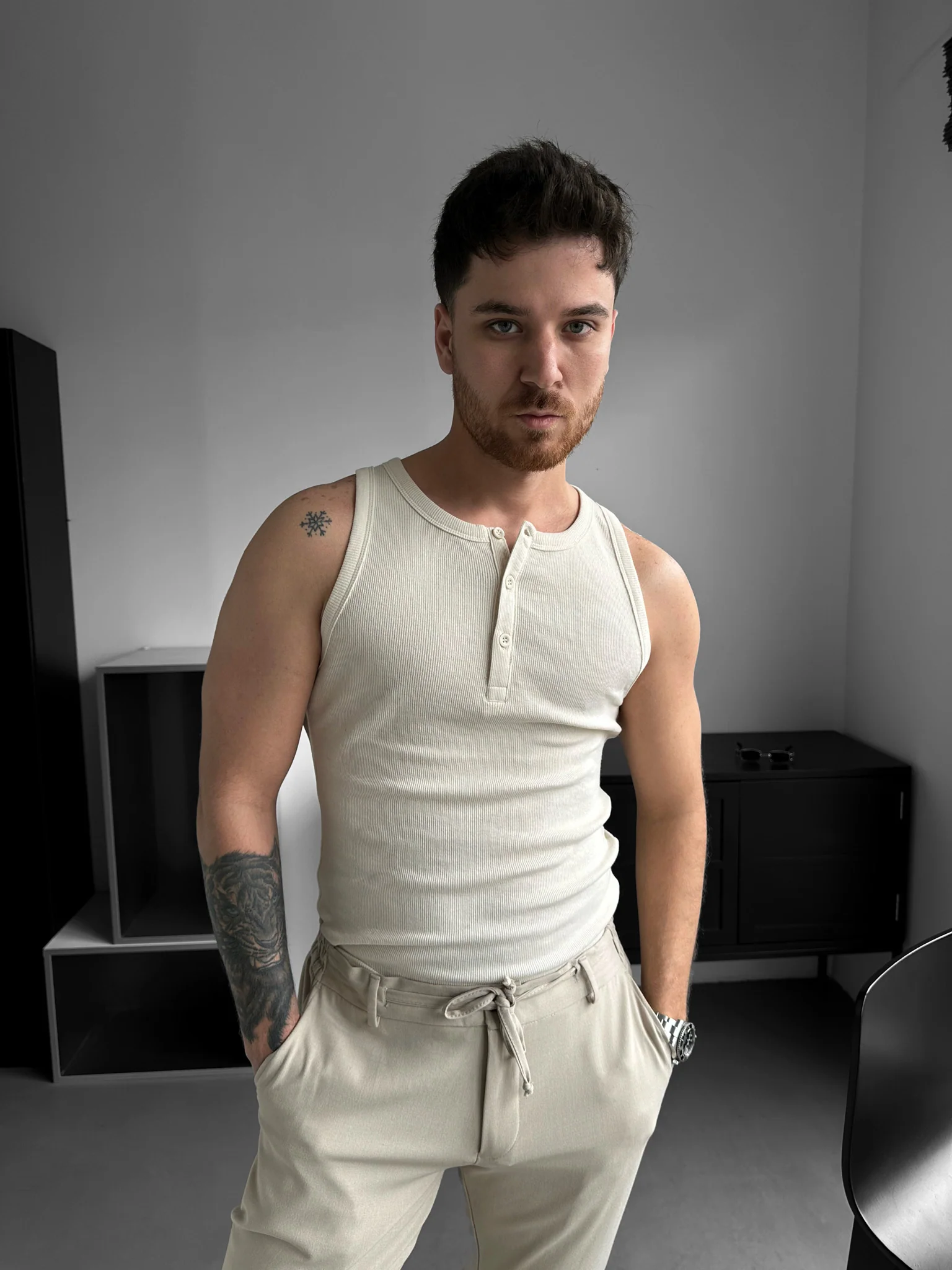 Slim Fit Button Tanktop - Beige