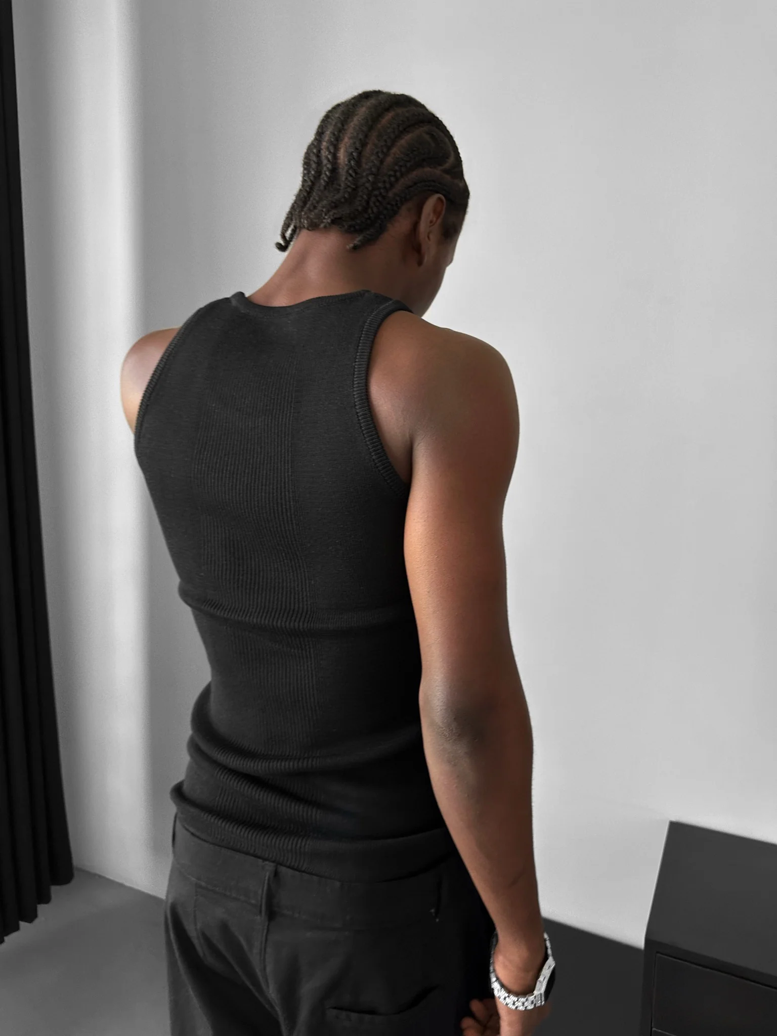 Slim Fit Knit Tanktop - Black - Image 2