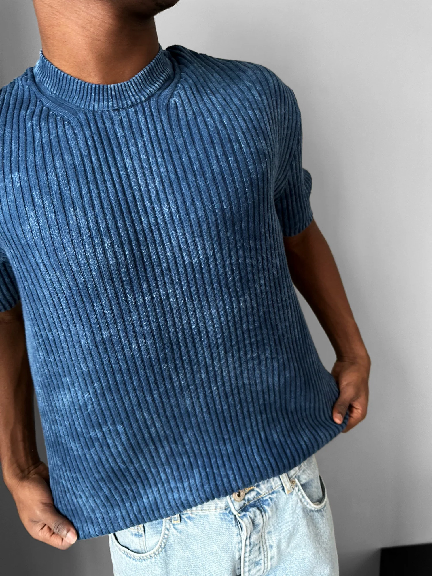 Slim Fit Washed Thin Lines Knit T-Shirt - Blue - Image 4